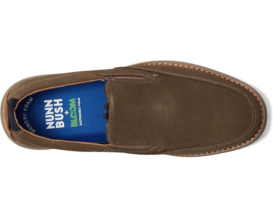 Centro Flex Moccasin Toe Loafer Slip-On Product Image