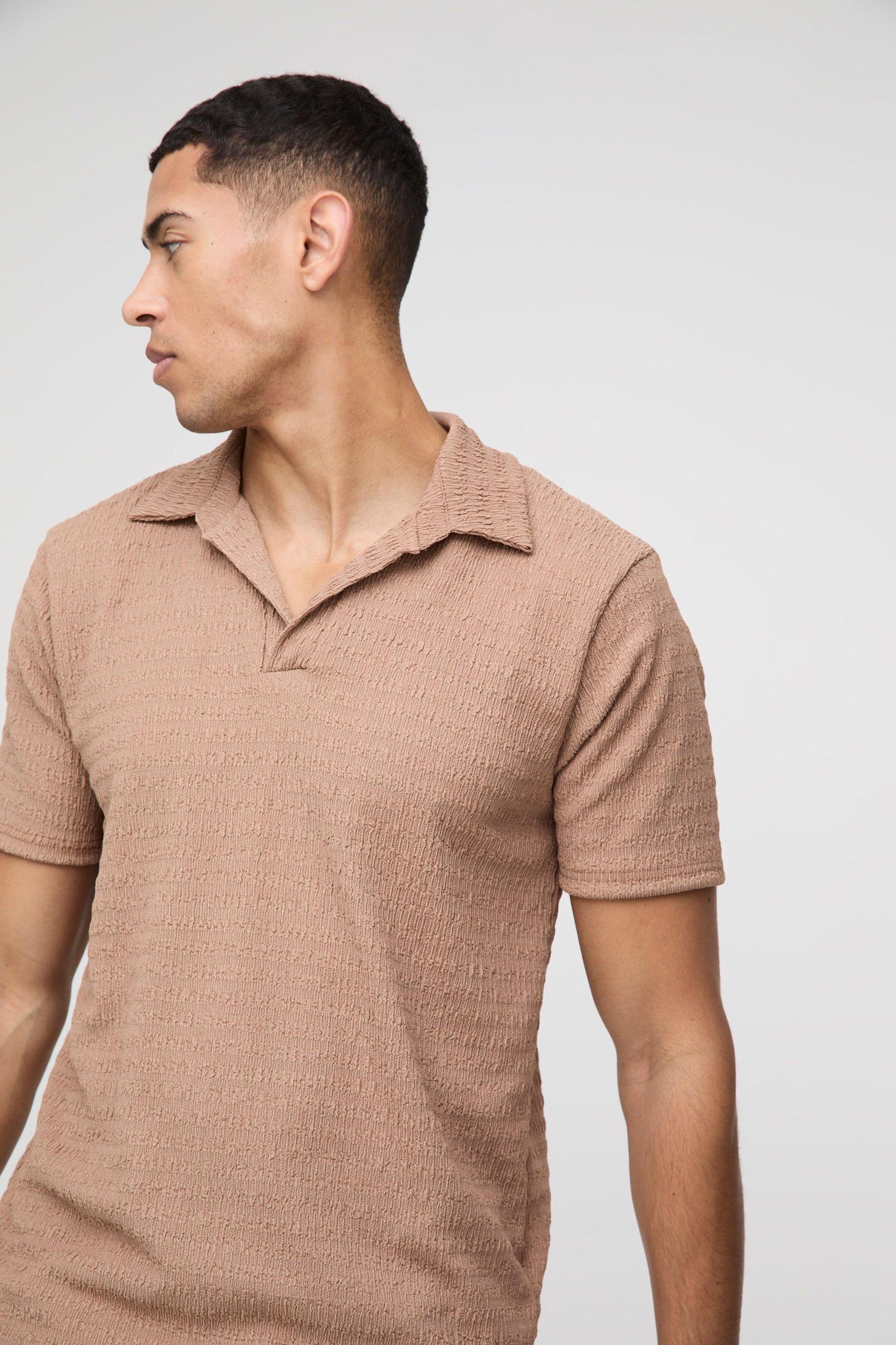 Slim Textured Revere Polo | boohooMAN USA Product Image