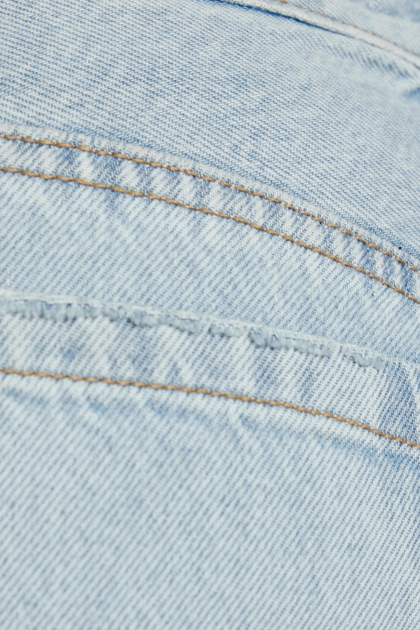 Low Rise Baggy Jeans Product Image