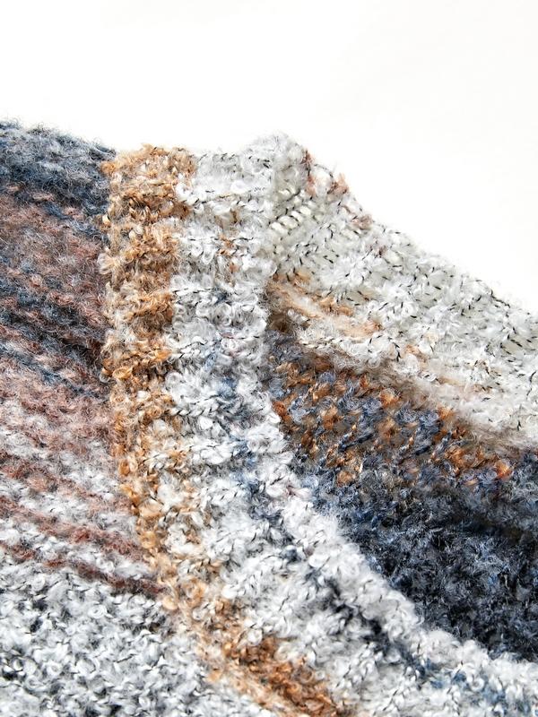 Men's Contrast Color Stripe Pullover Knit Sweater Product Image