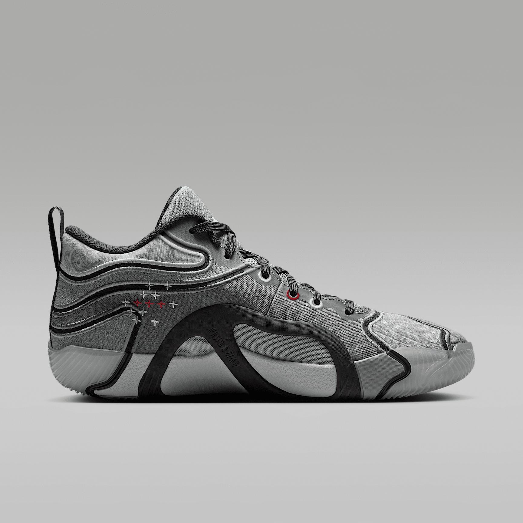 Tatum 3 Basketball Shoes Product Image
