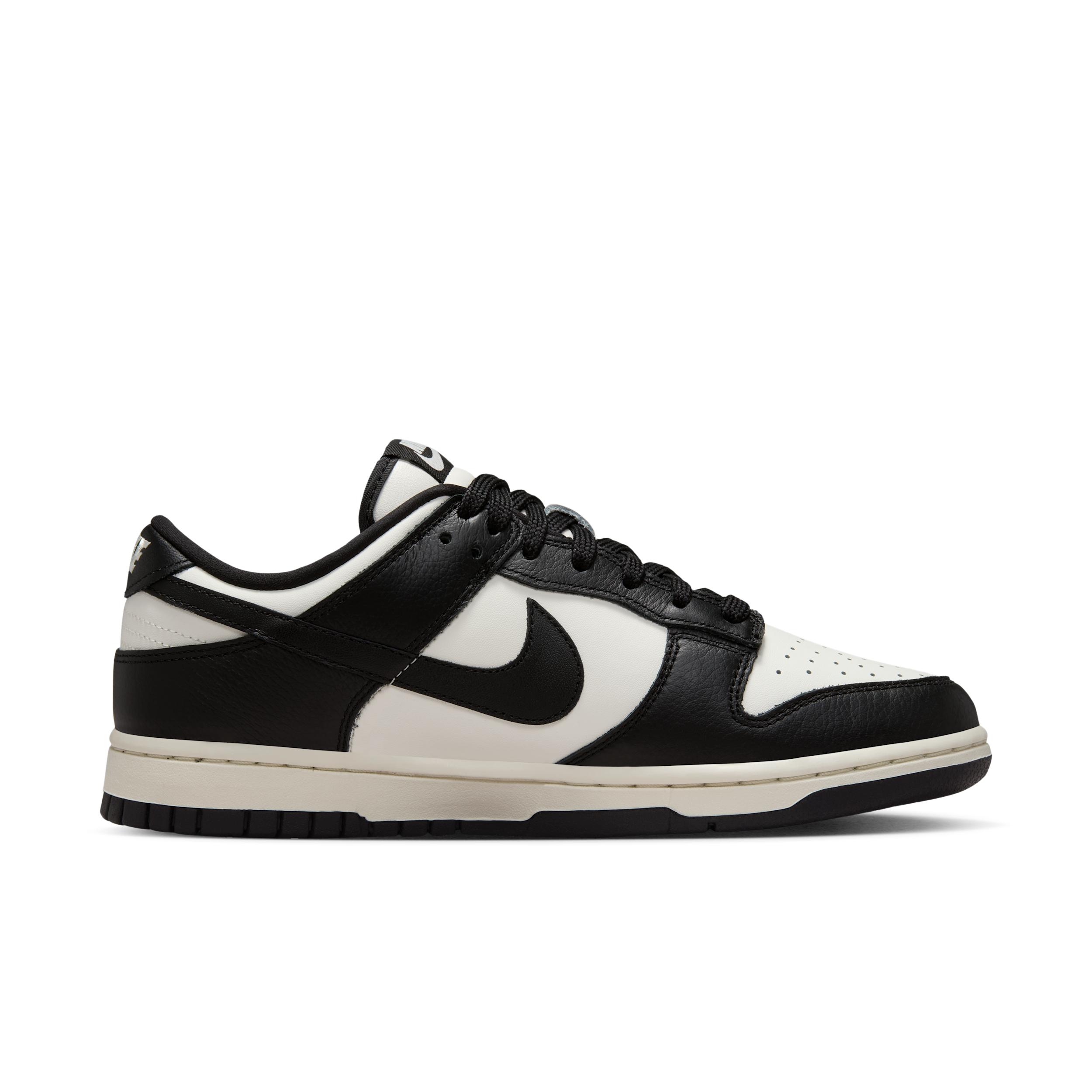 Nike Women's Dunk Low SE Shoes Product Image