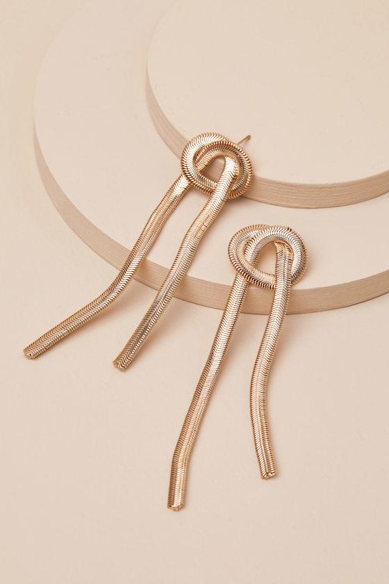 Major Glow Gold Knotted Drop Earrings Product Image