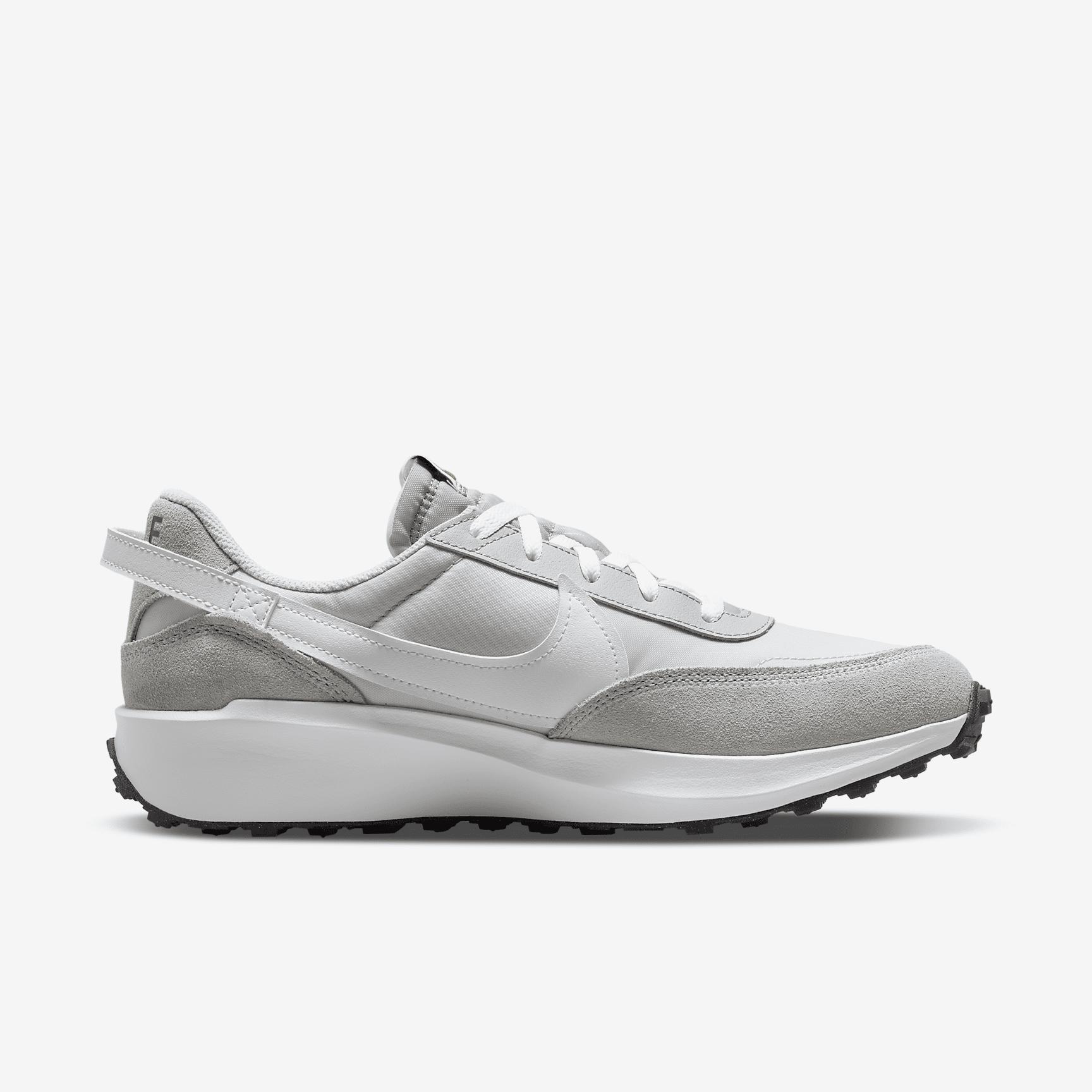 Nike Men's Waffle Debut Shoes Product Image