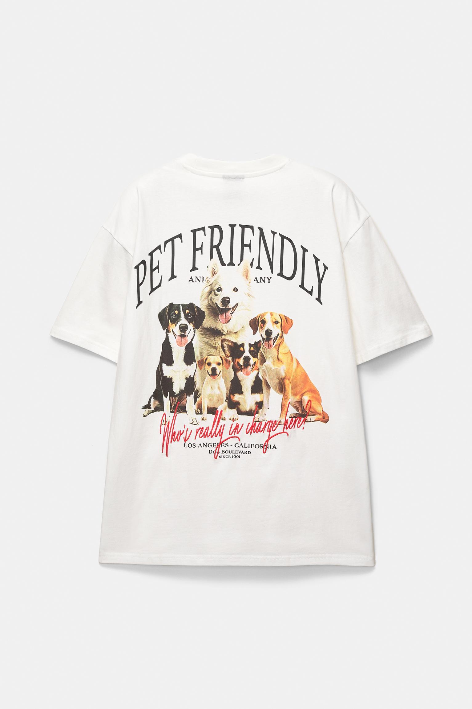 Dog graphic T-shirt Product Image