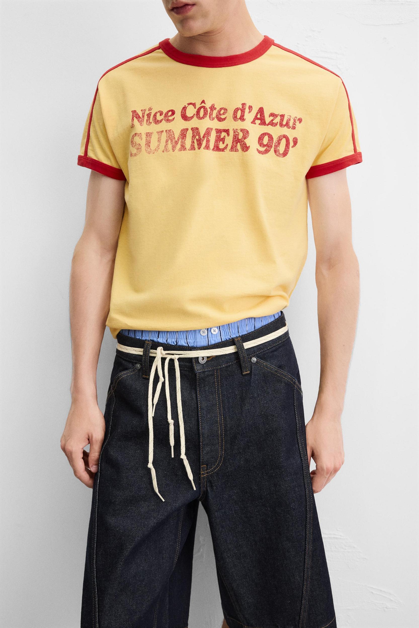 CONTRAST RIB TEXT T-SHIRT Product Image