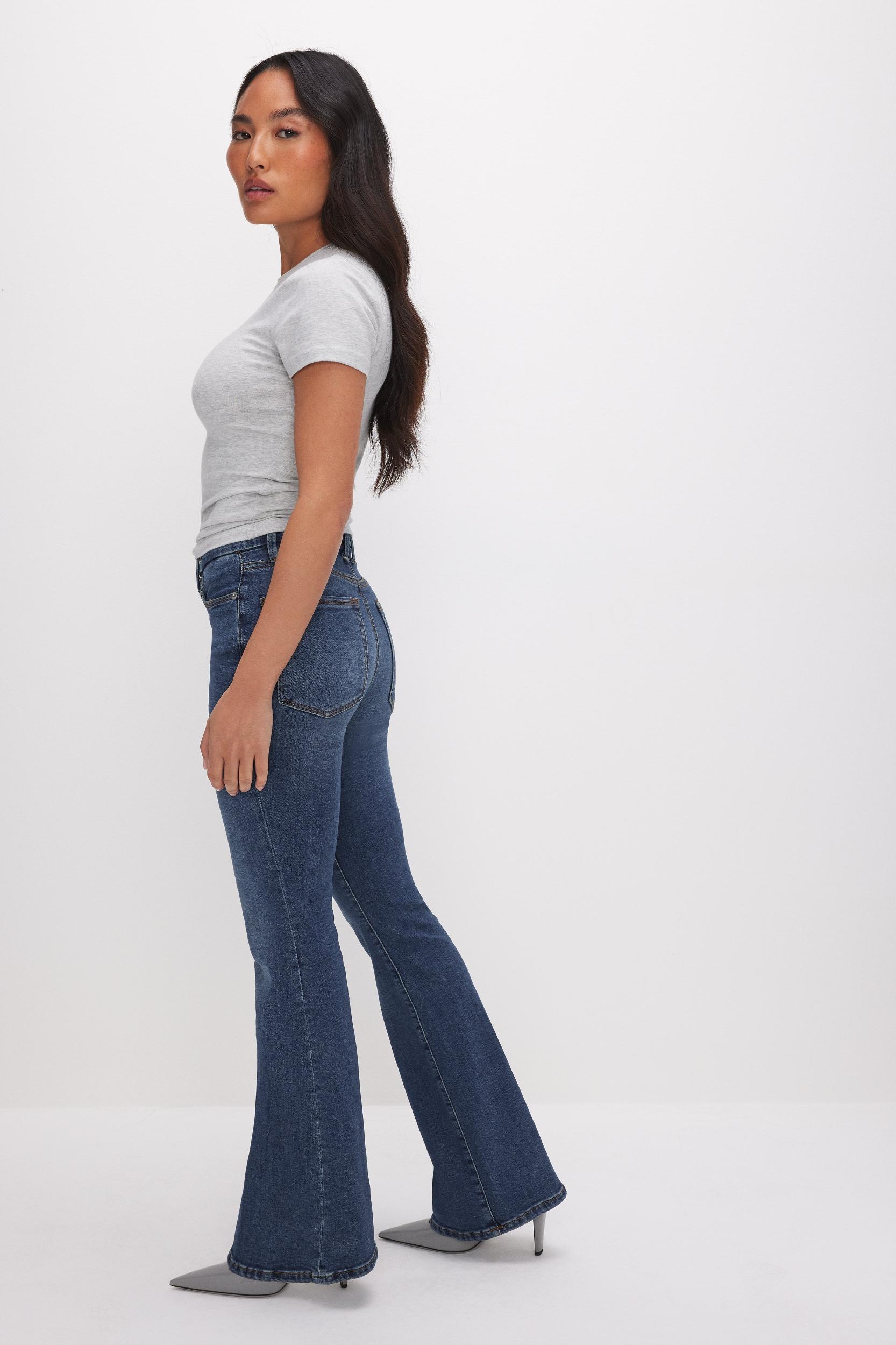 GOOD PETITE FLARE JEANS | BLUE004 Product Image