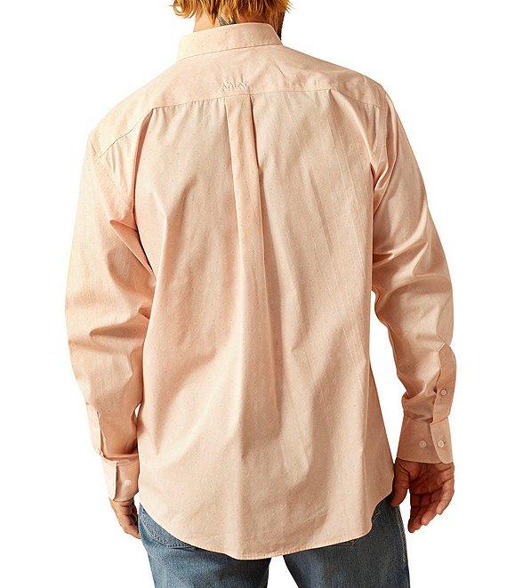 Ariat Classic Fit Ashton Wrinkle-Free Long Sleeve Solid Woven Shirt Product Image