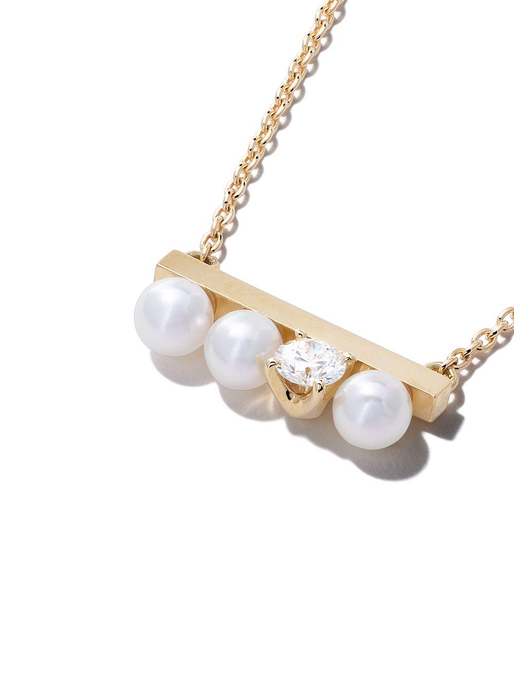 18kt yellow gold Collection Line petit Balance Solo Akoya pearl and diamond pendant Product Image