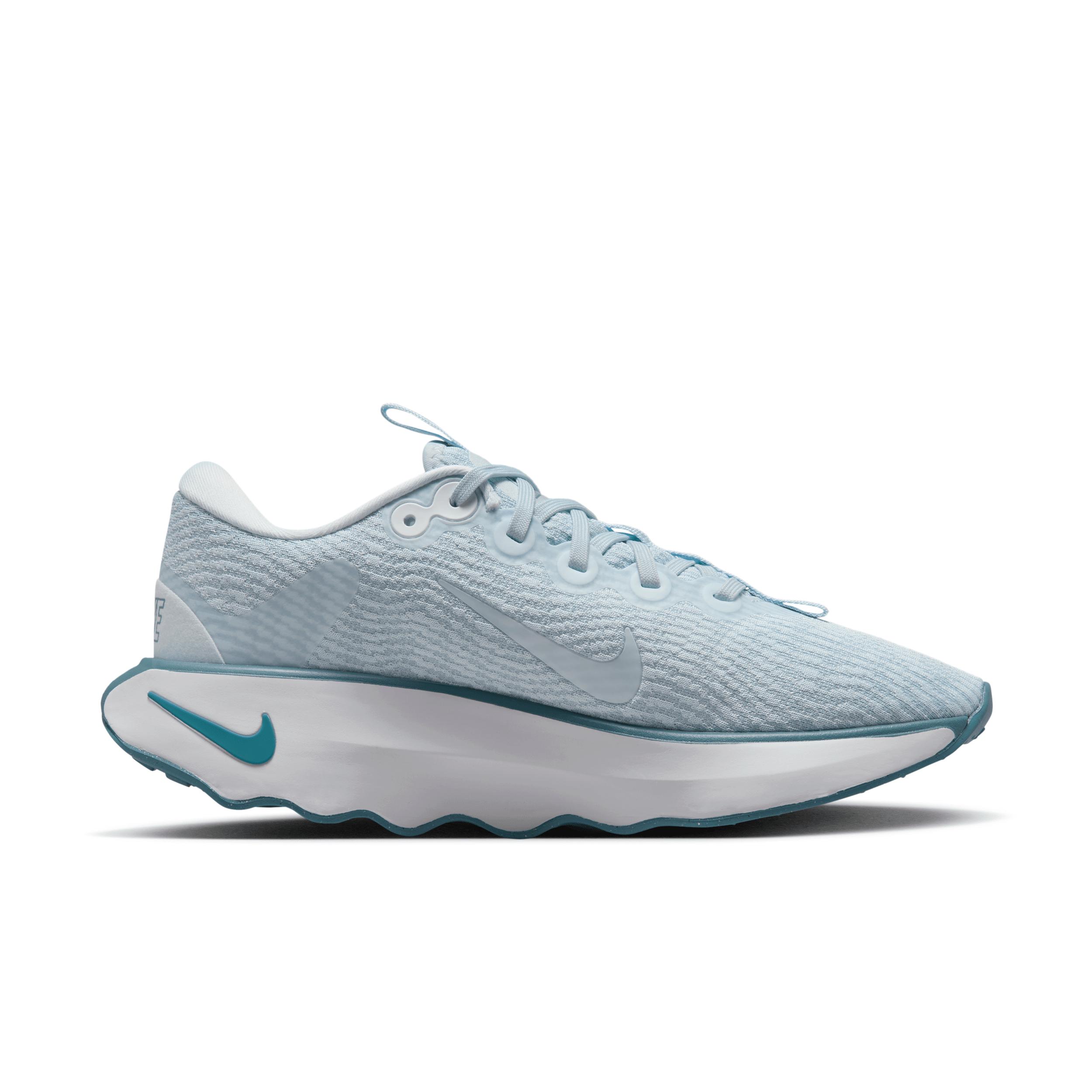 Nike Womens Motiva Walking Shoes | DV1238-400 Product Image