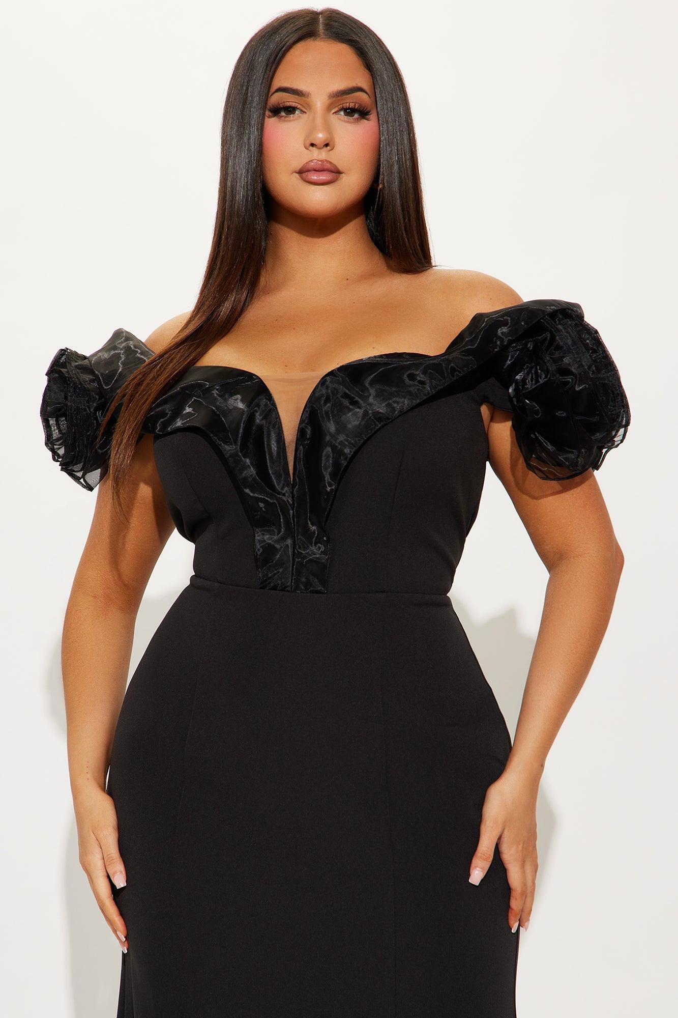 Georgina Off Shoulder Gown - Black Product Image
