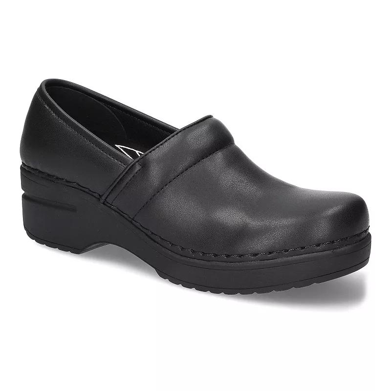Easy Works by Easy Street Lead Women's Slip-Resistant Work Clogs,  Product Image