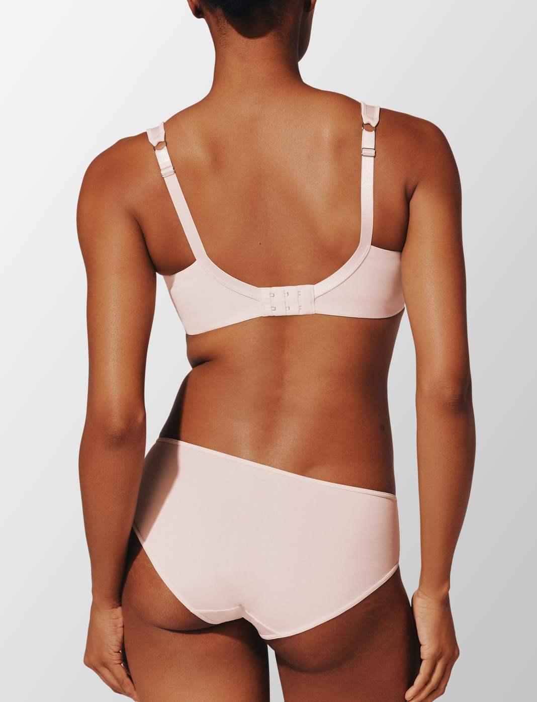 24/7® Classic Perfect Coverage Bra Product Image