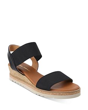Andre Assous Womens Neveah Wedge Heel Sandals Product Image