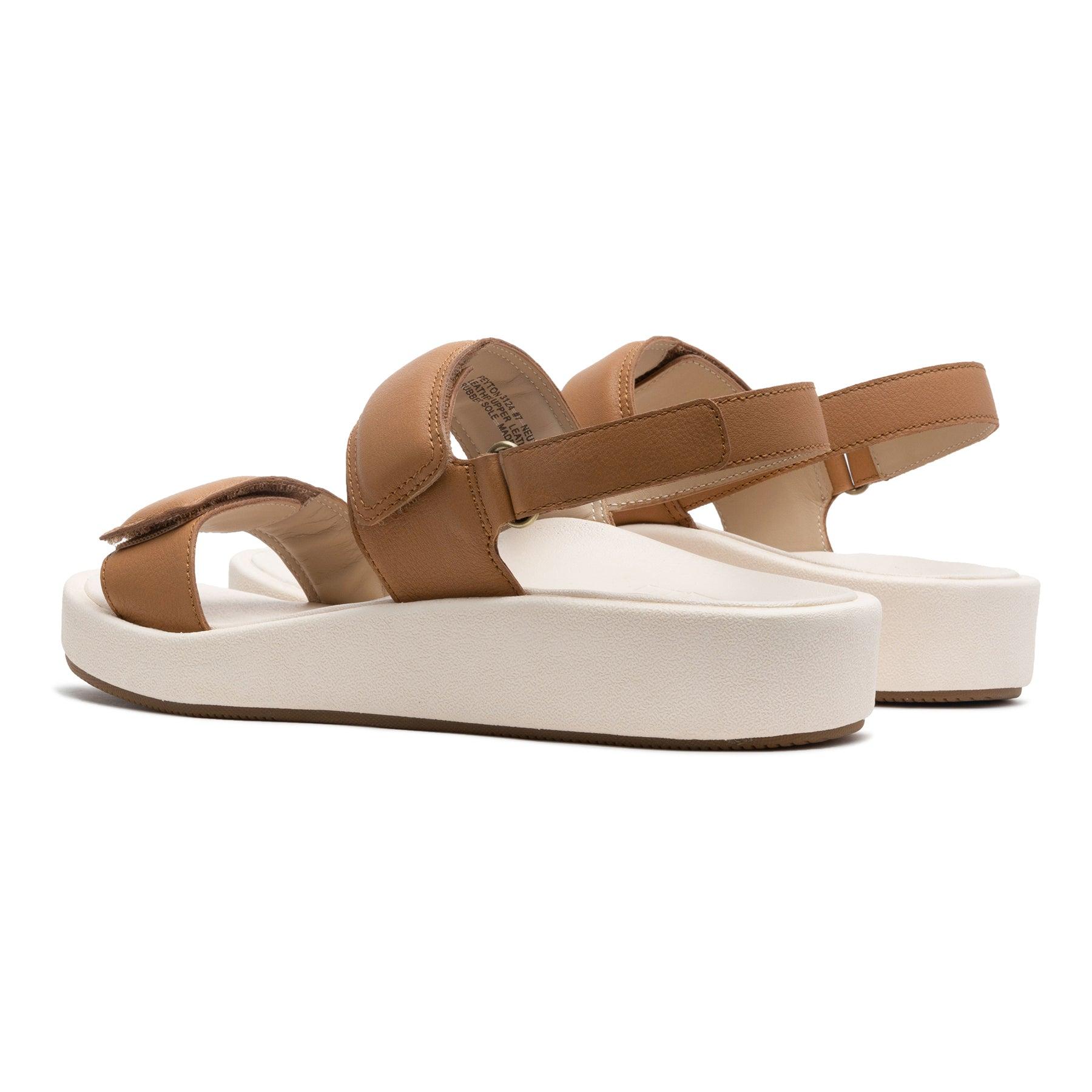 Paseo Sandal Female Product Image