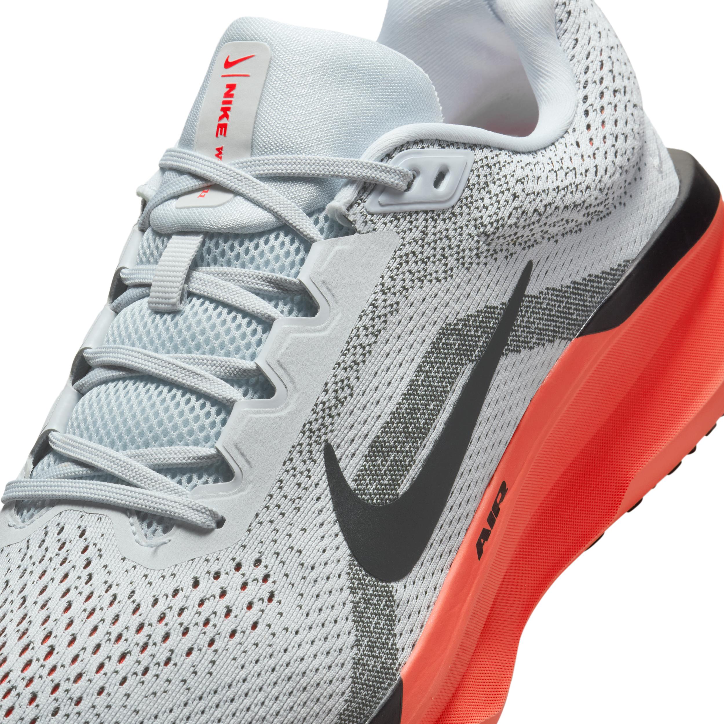 Nike Men's Winflo 11 Road Running Shoes (Extra Wide) Product Image