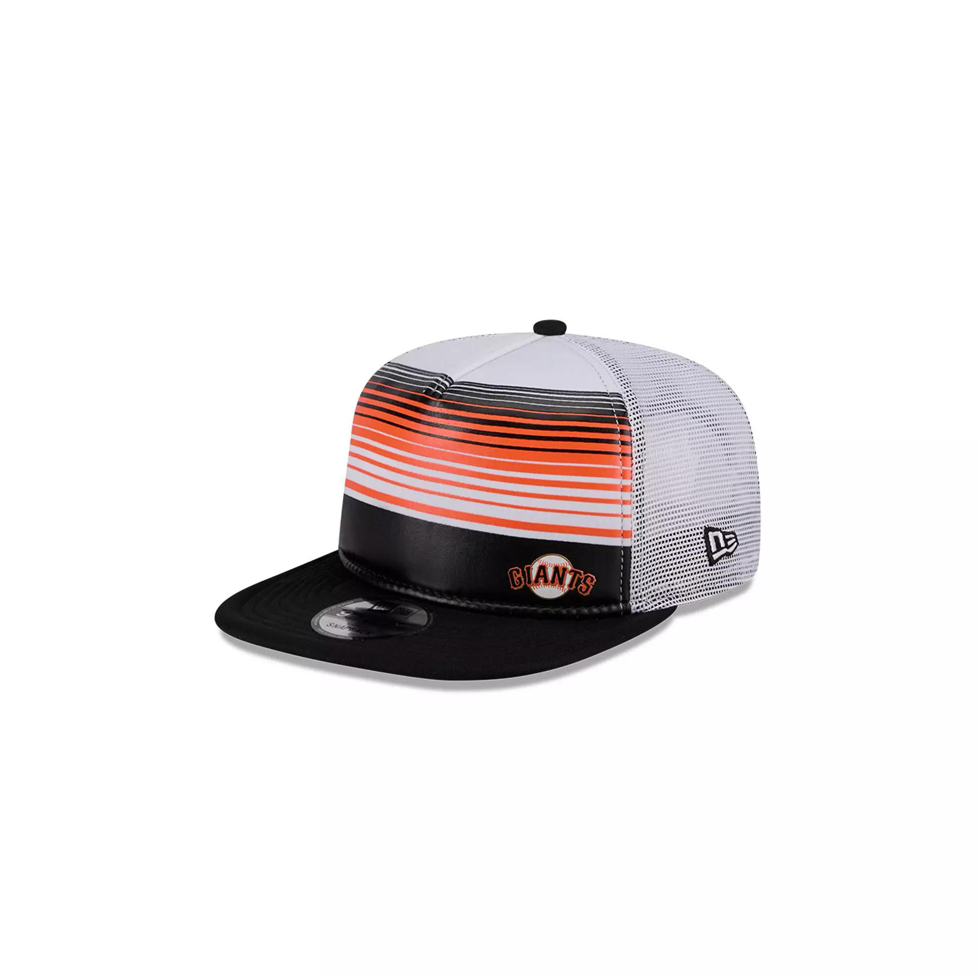Men's New Era Black San Francisco Giants Team Horizon 9FIFTY A-Frame Trucker Snapback Hat Product Image