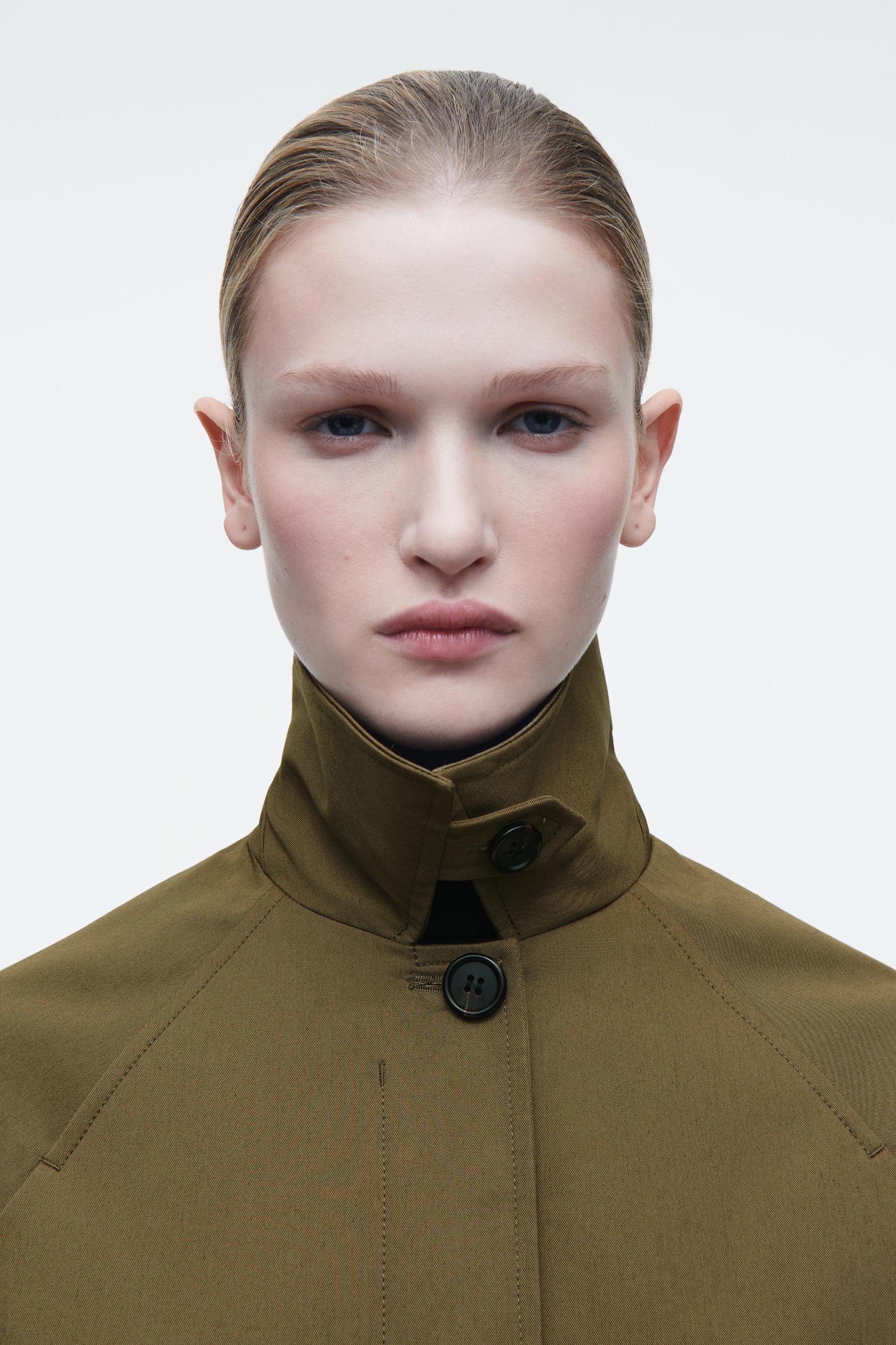 SHORT TWILL TRENCH COAT Product Image