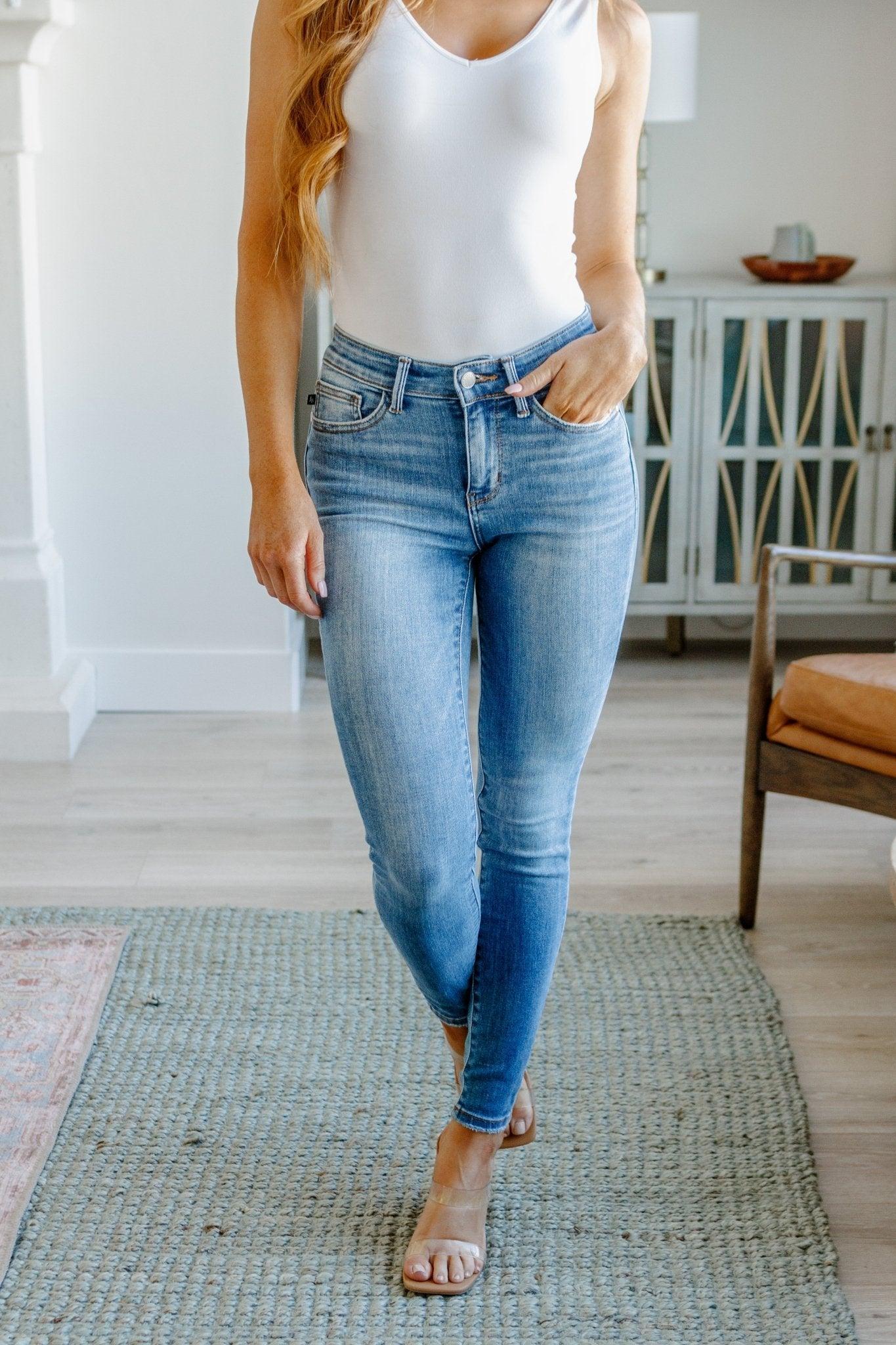 Catherine Mid Rise Vintage Skinny Jeans (Online Exclusive) Product Image