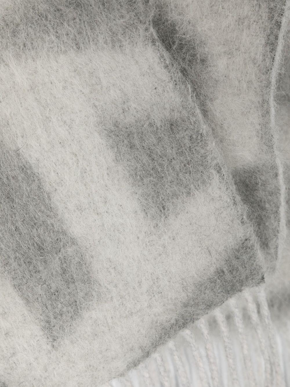 brushed-effect scarf Product Image