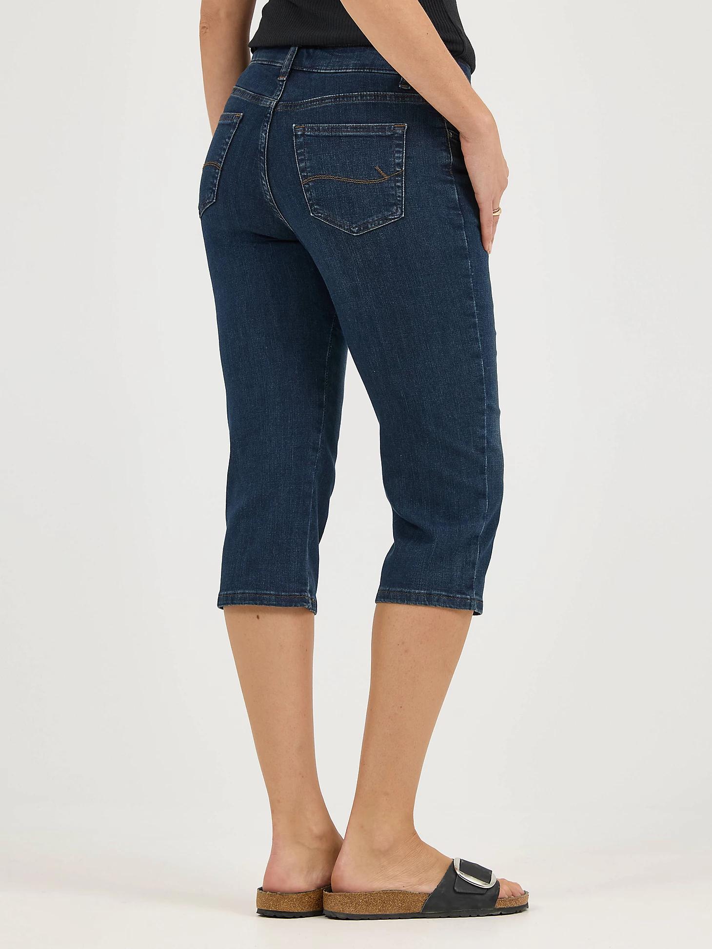 Women's Capris: Relaxed Fit Capri Pants | Denim Pants | Lee® Product Image