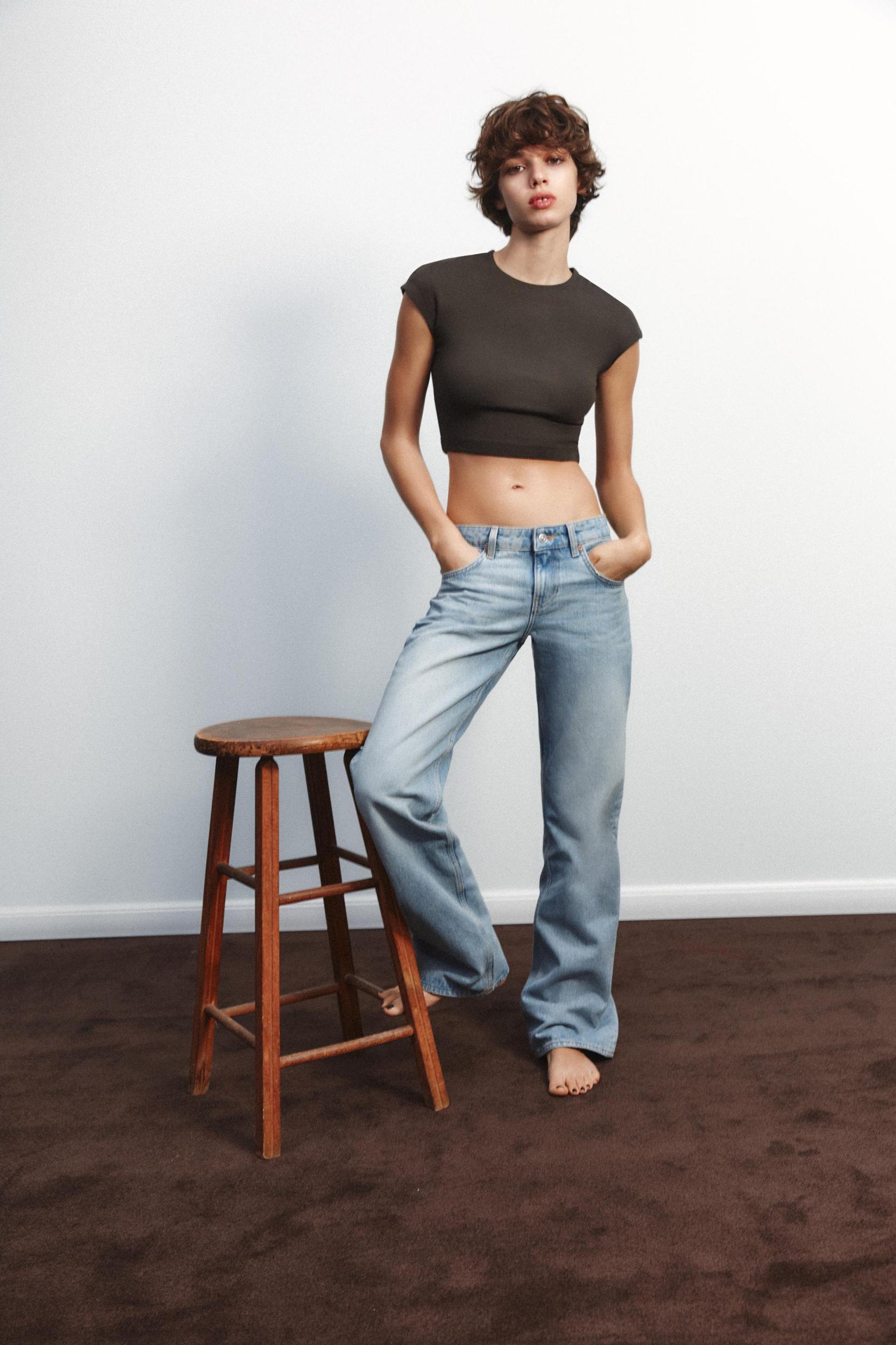 TRF LOW-RISE WIDE LEG JEANS Product Image