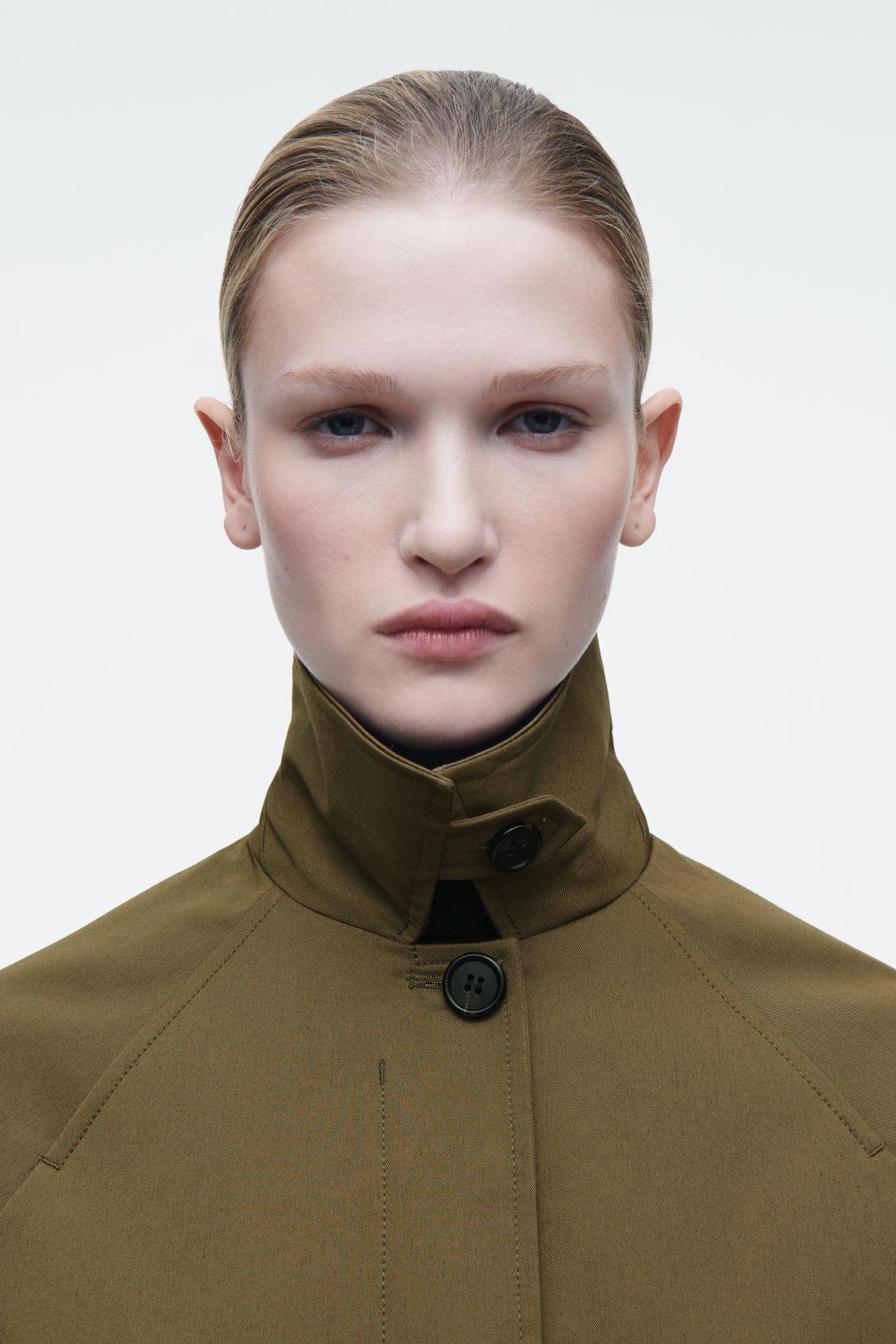 SHORT TWILL TRENCH COAT Product Image