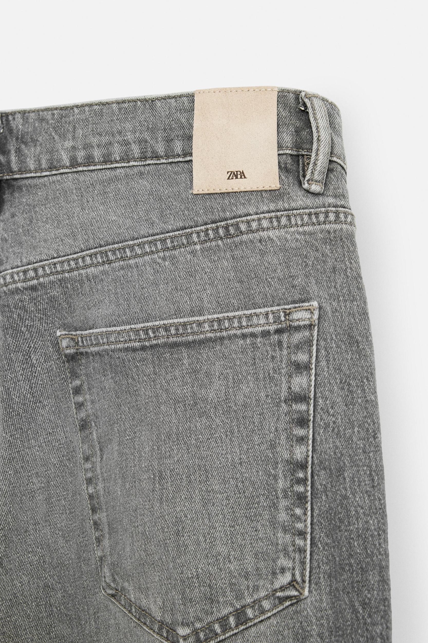 REGULAR FIT DENIM SHORTS Product Image