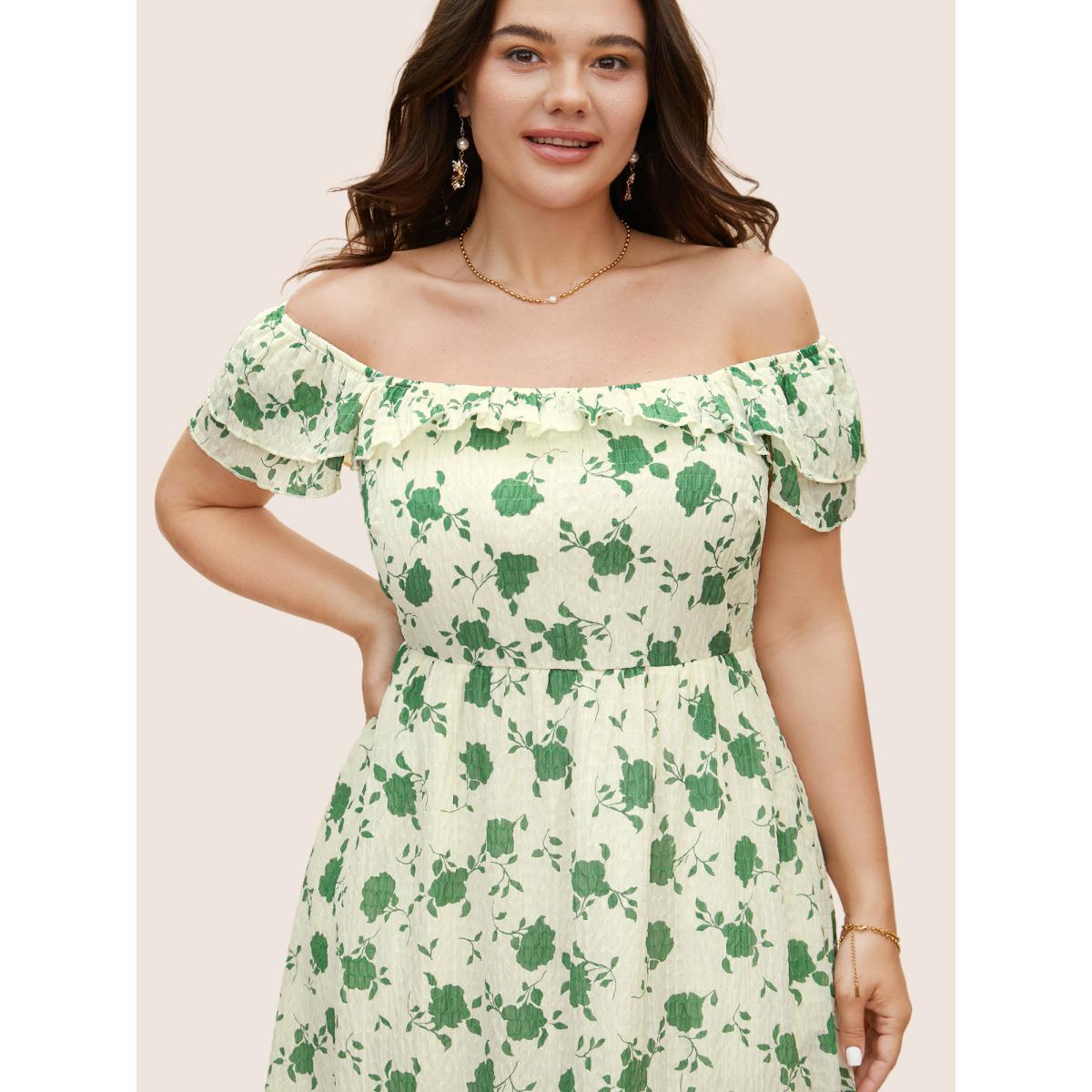 Plus Size Square Neck Floral Texture Ruffle Trim Dress Palemauve Women Elegant Texture Square Neck Cap Sleeve Curvy BloomChic 22-24/3X Product Image