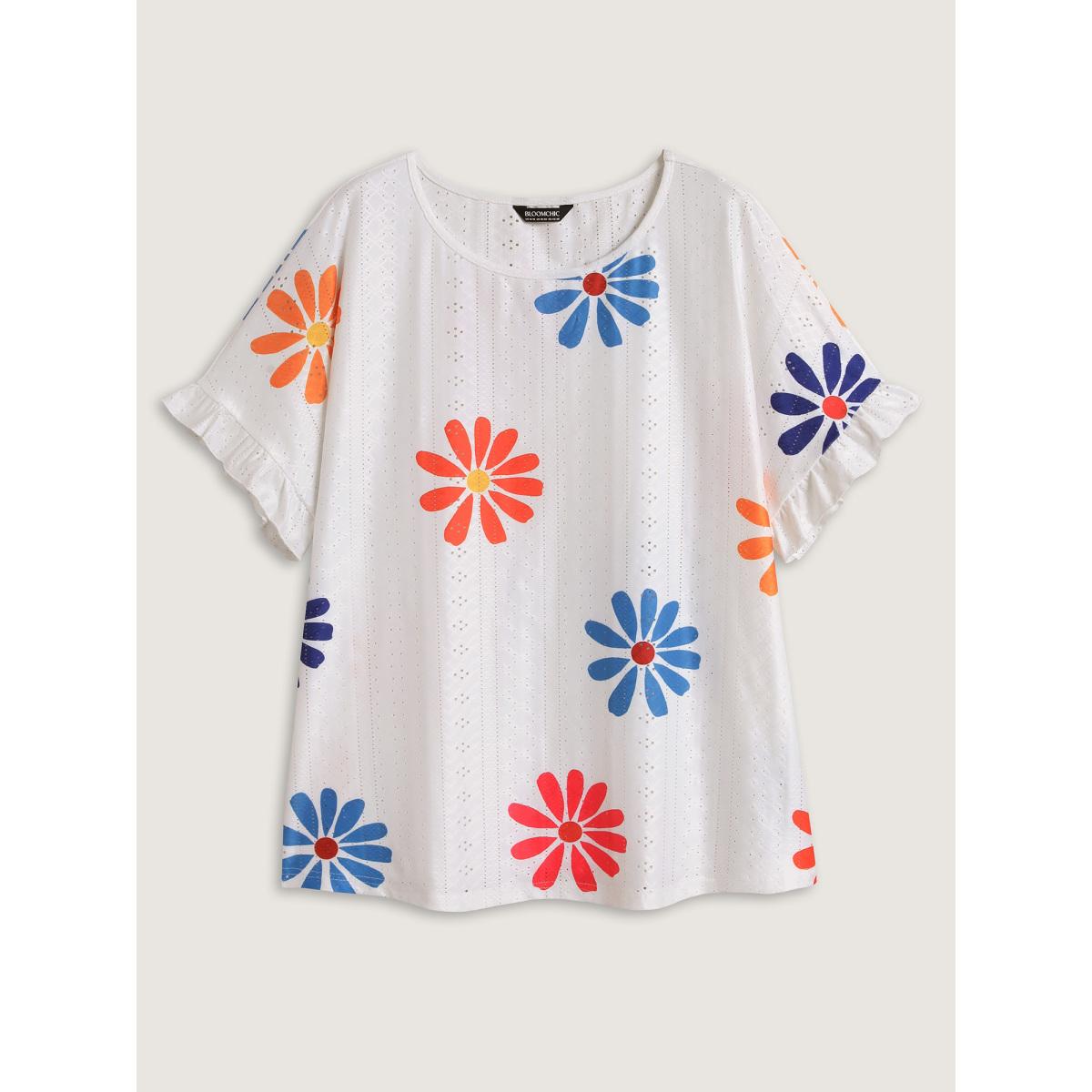 Plus Size Textured Floral Print Flowy T-Shirt WhiteSmoke Women Texture Round Neck Everyday-Elegant T-shirts BloomChic 14-16/1X Product Image