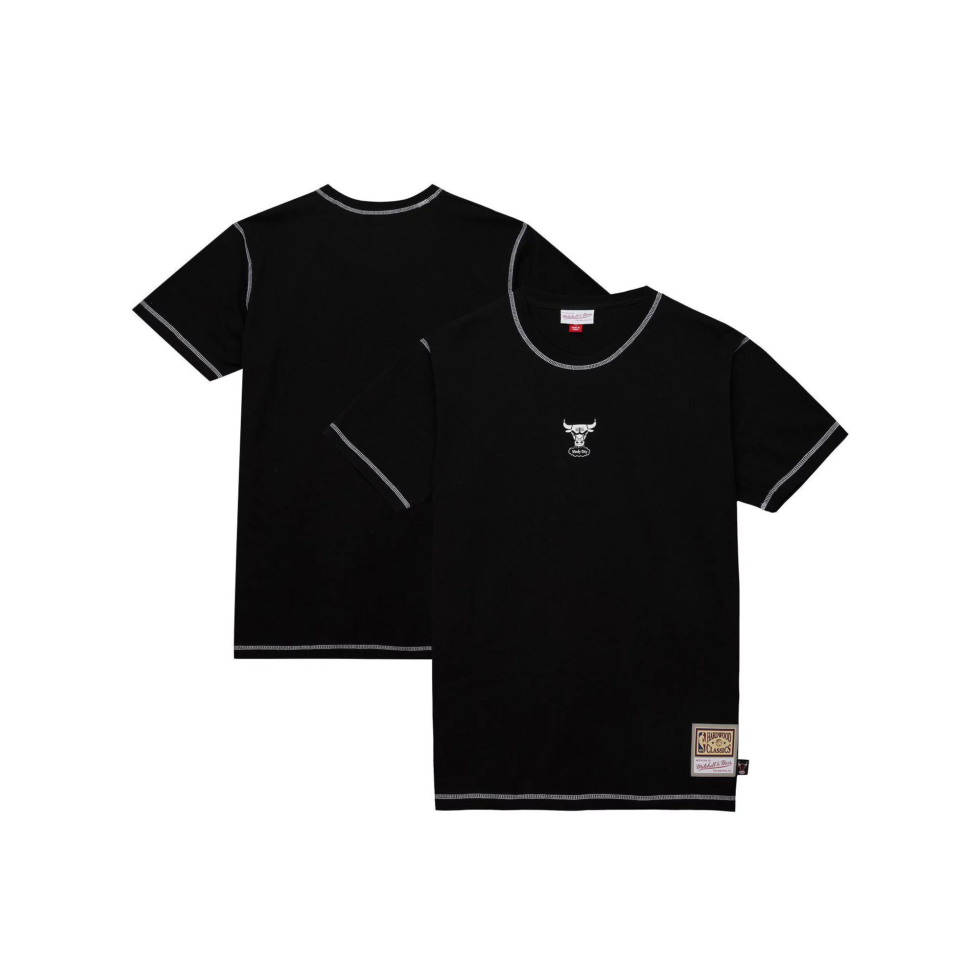 Men's Mitchell & Ness  Black Chicago Bulls Hardwood Classics Contrast 2K Graphic T-Shirt, Size: Medium Product Image