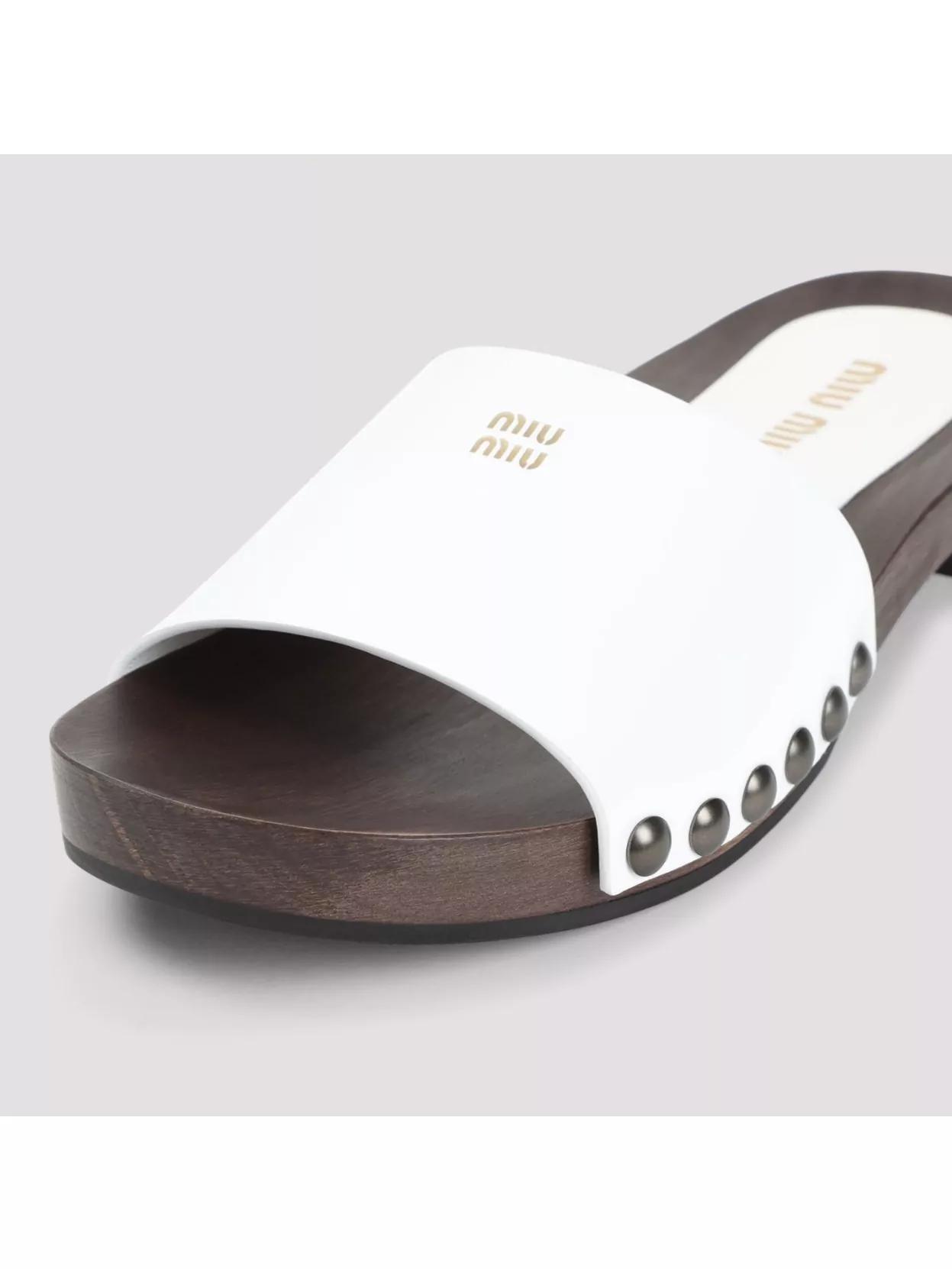 MIU MIU Wood Sole Flat Sandals With Studded Side In White Product Image