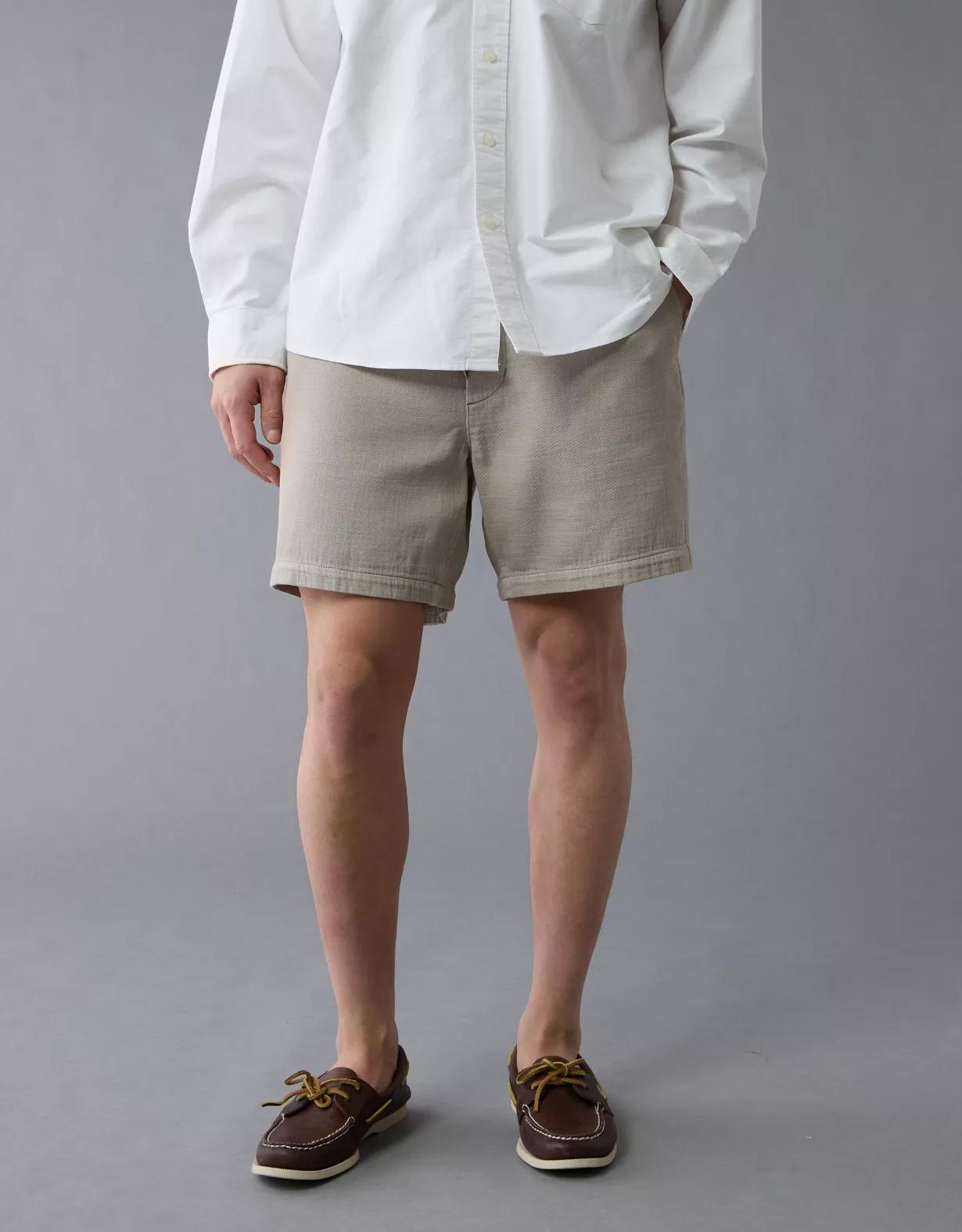 AE 7" Lived-In Trekker Short Product Image