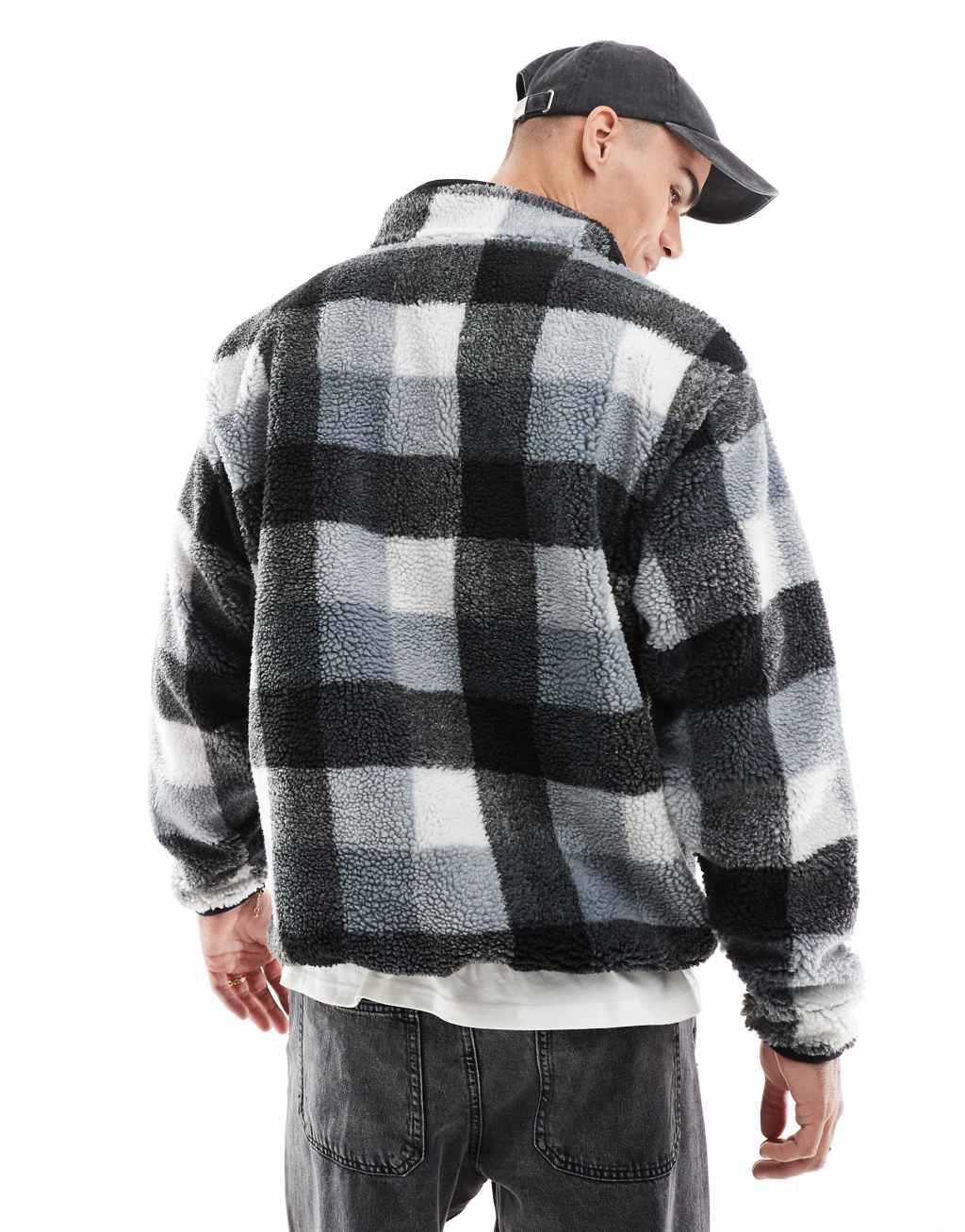 Nike Club winterized checked fleece in black and white Product Image