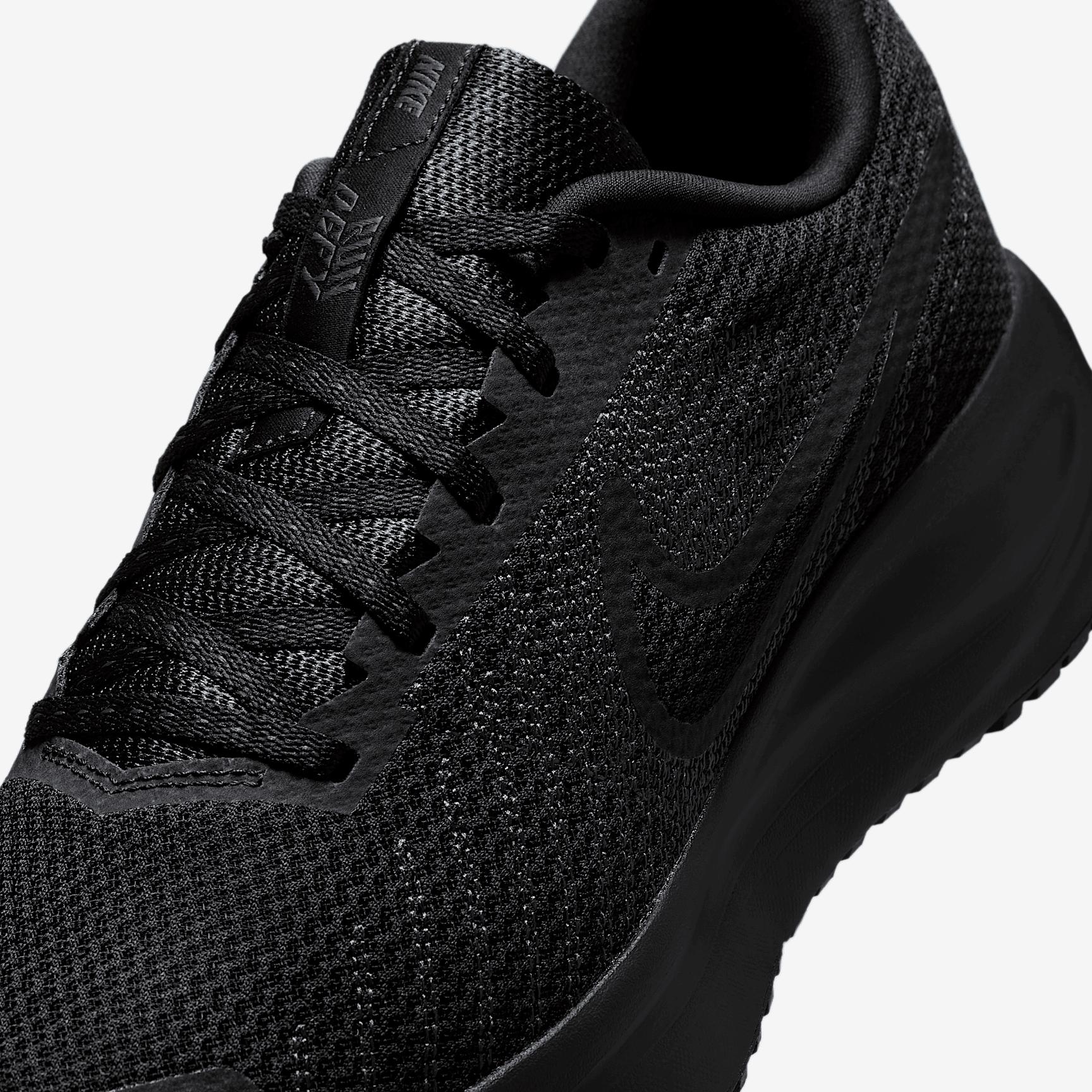 Nike Mens Run Defy Road Running Shoes | HM9594-002 Product Image