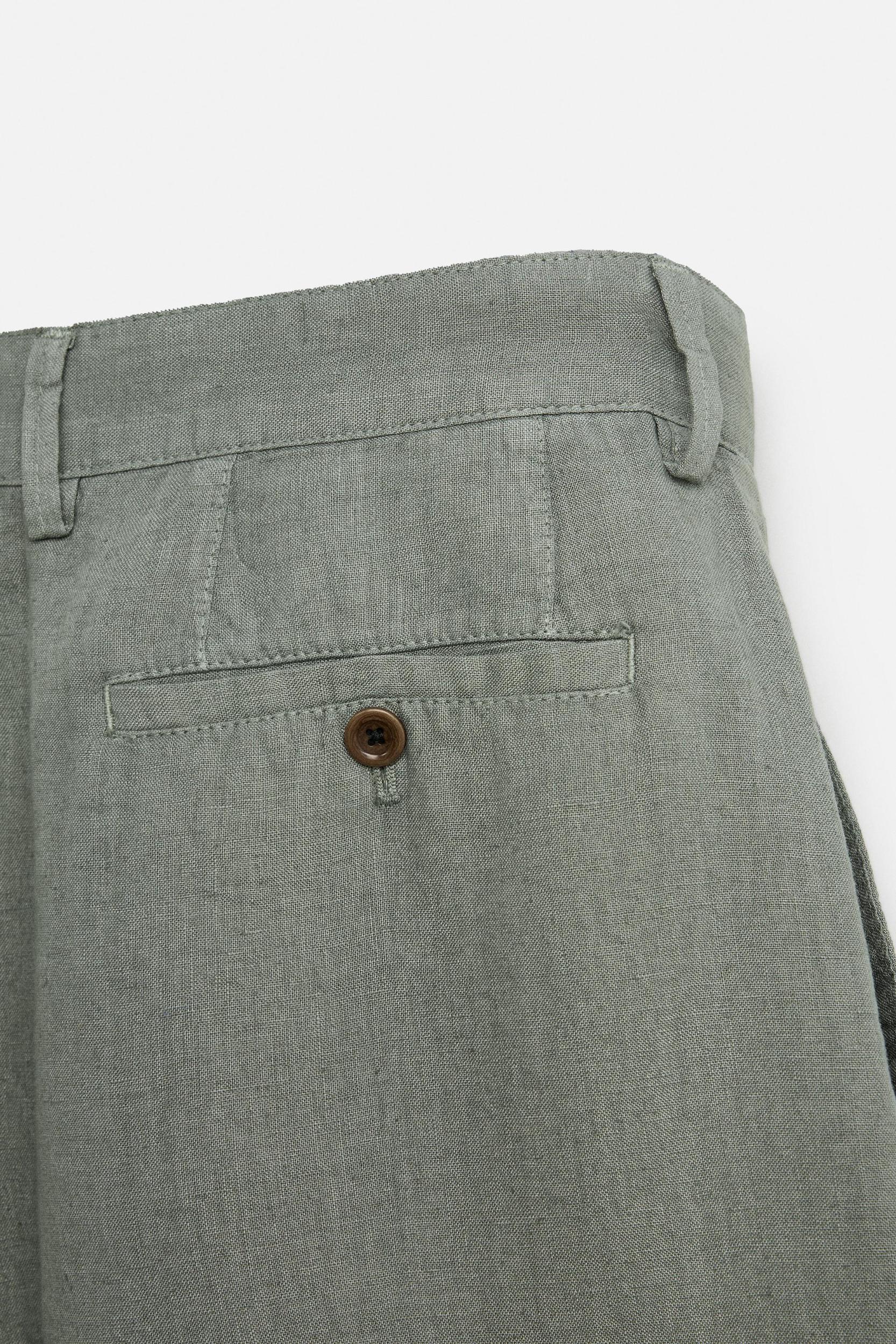 100% LINEN PLEATED SHORTS Product Image