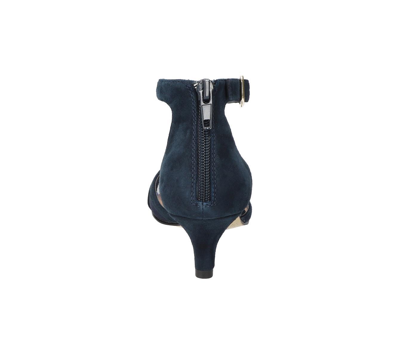 Women's Bella Vita Malani Pumps Product Image