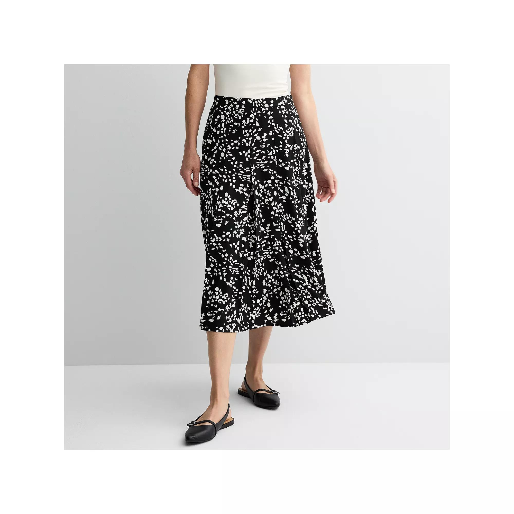 Women's Nine West Pleated Crepe Midi Skirt, Size: Large, Black Animal Spots Product Image