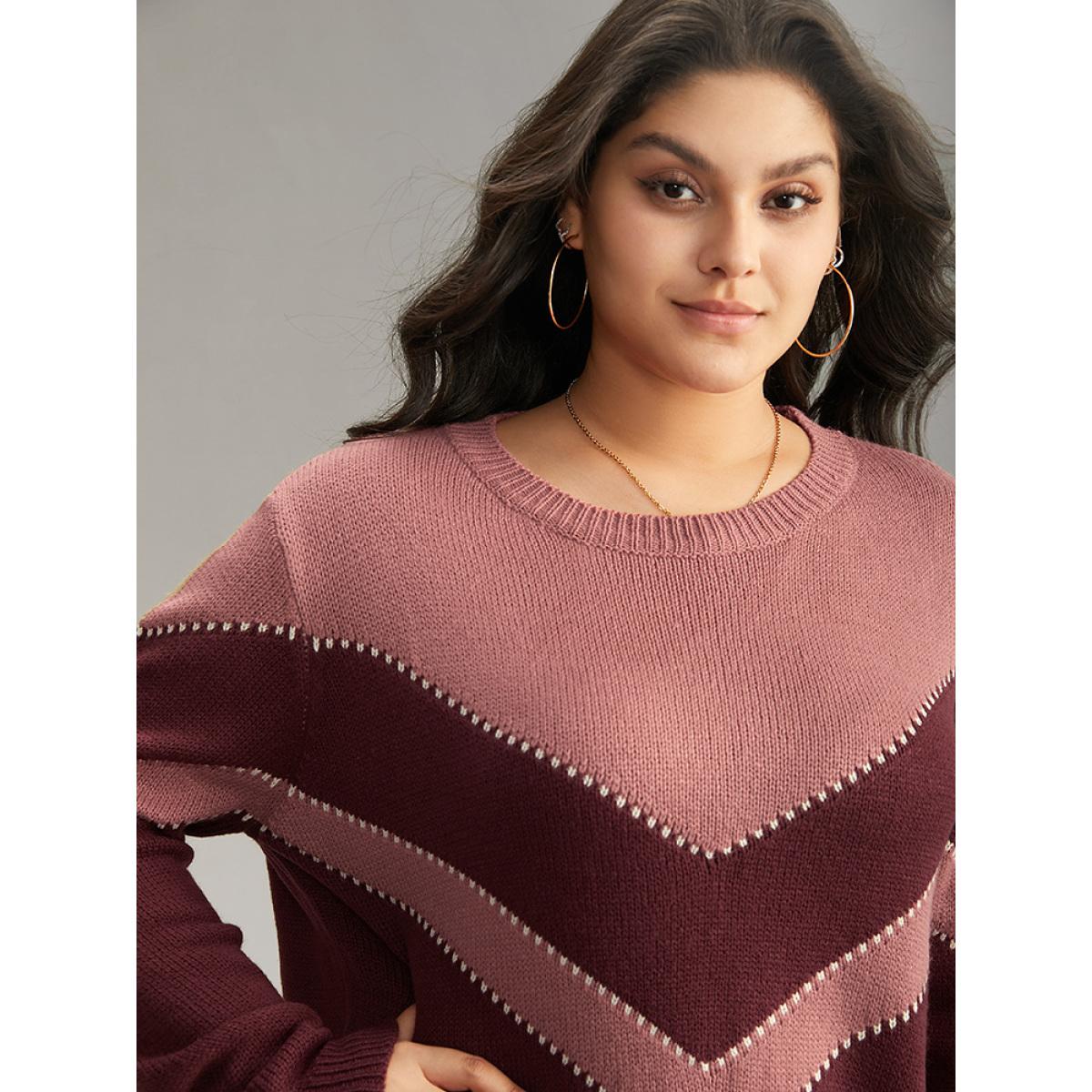 Plus Size Colorblock Contrast Round Neck Pullover Burgundy Women Casual Loose Long Sleeve Round Neck Dailywear Pullovers BloomChic 30/6X Product Image