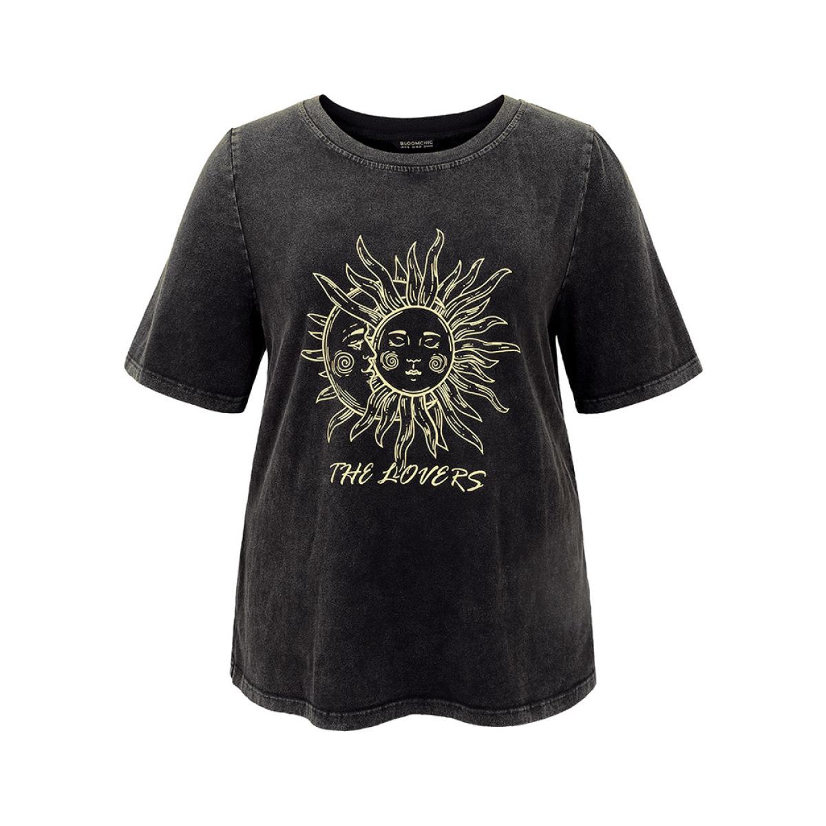 Plus Size Vintage Horoscope Print Crew Neck T-shirt Black Women Elegant Printed Tarot elements Dailywear T-shirts BloomChic 26/4X Product Image