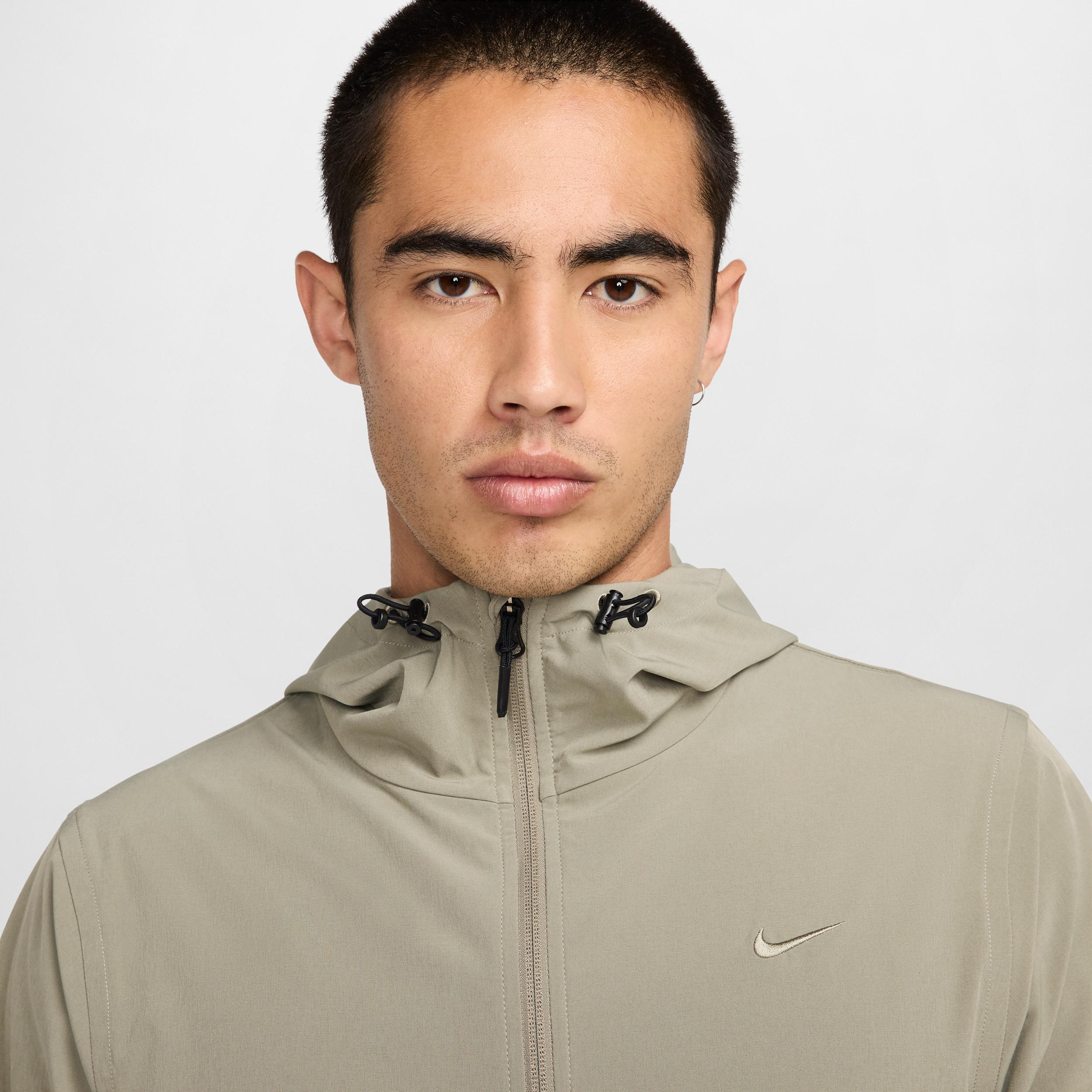 Nike Mens Unlimited Repel Hooded Versatile Jacket | FB7551-320 Product Image