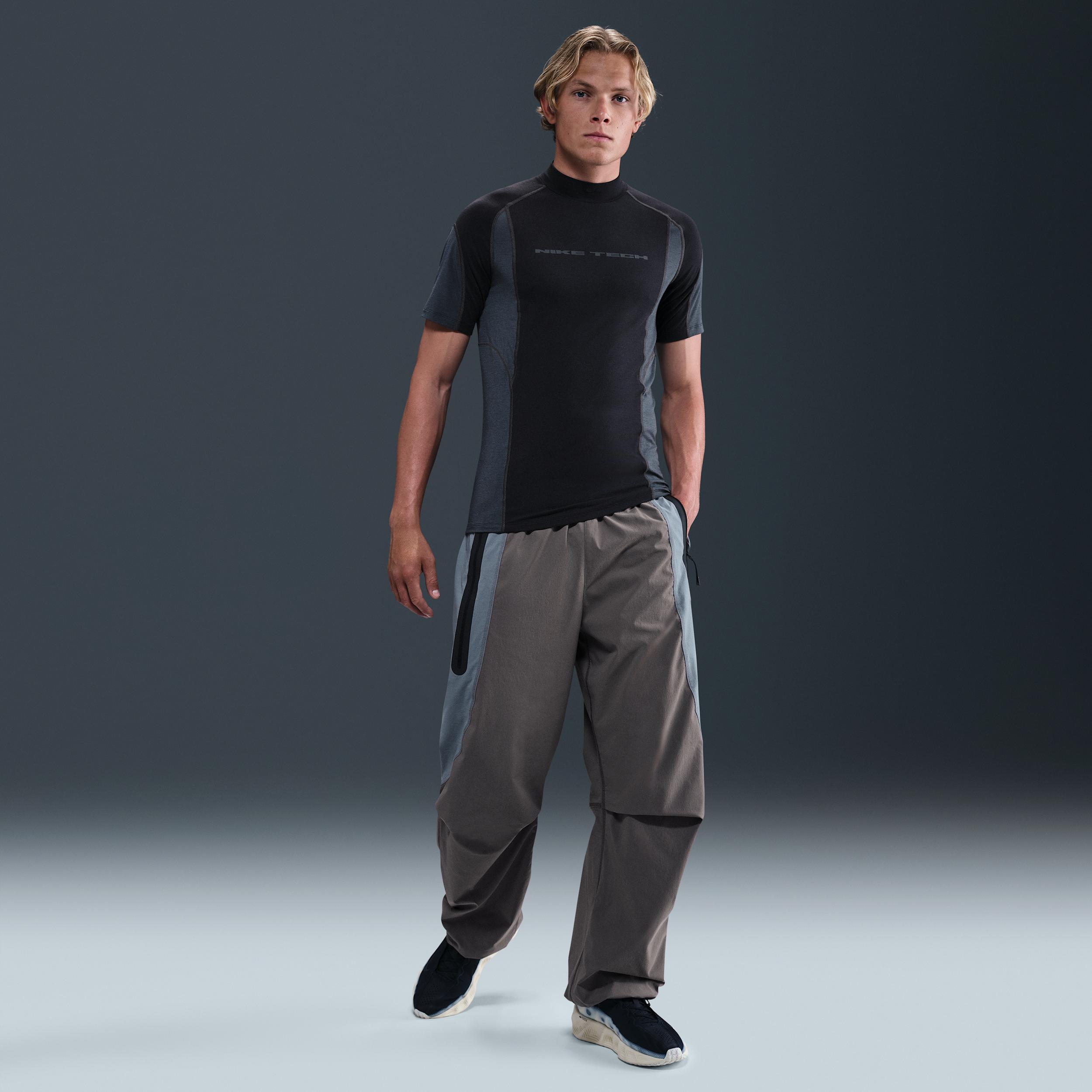 Nike Mens Tech Dri-FIT Woven Color-Block Oversized Pants | IH8466-289 Product Image