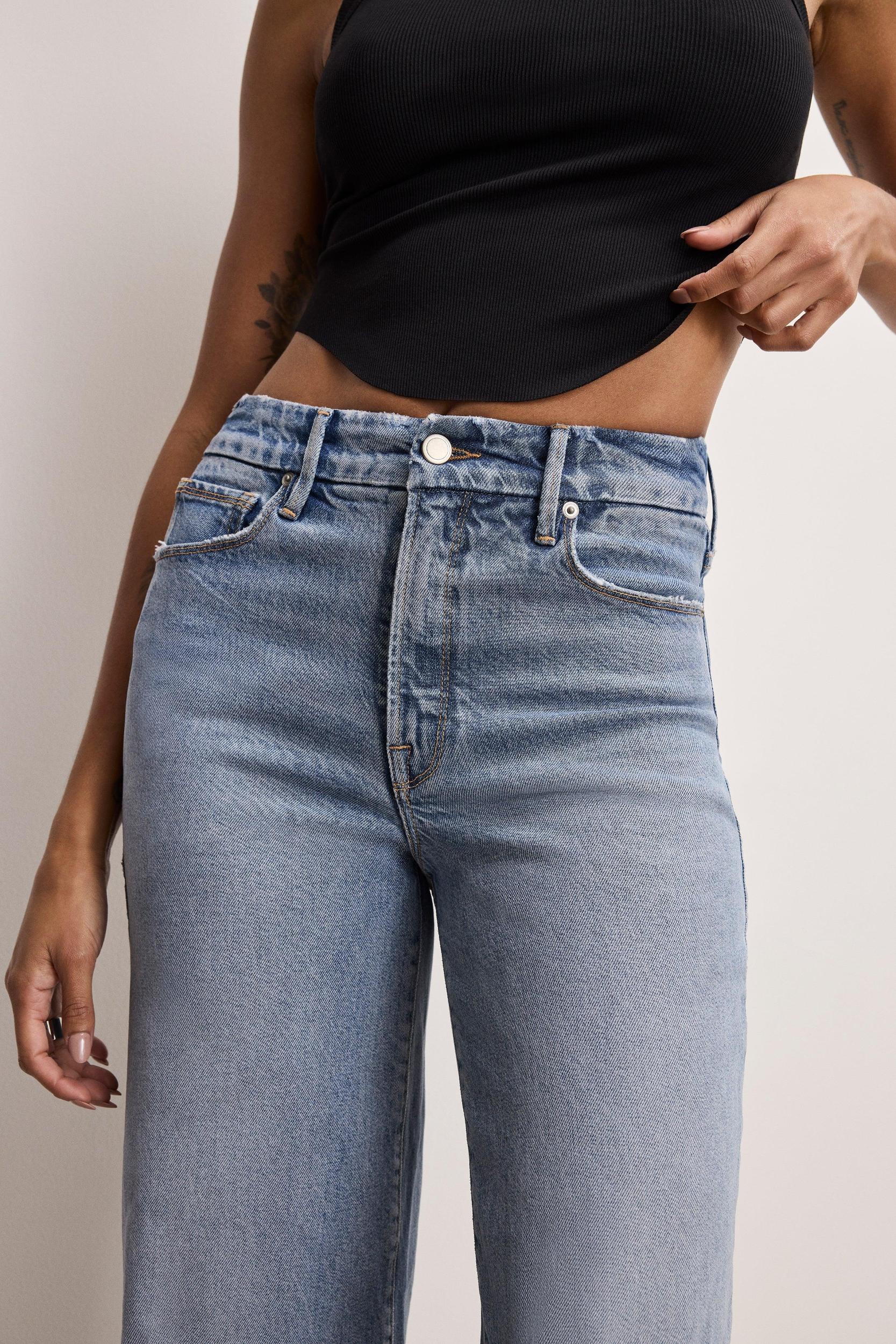 SOFT TECH GOOD WAIST PALAZZO CROPPED JEANS | INDIGO861 Product Image