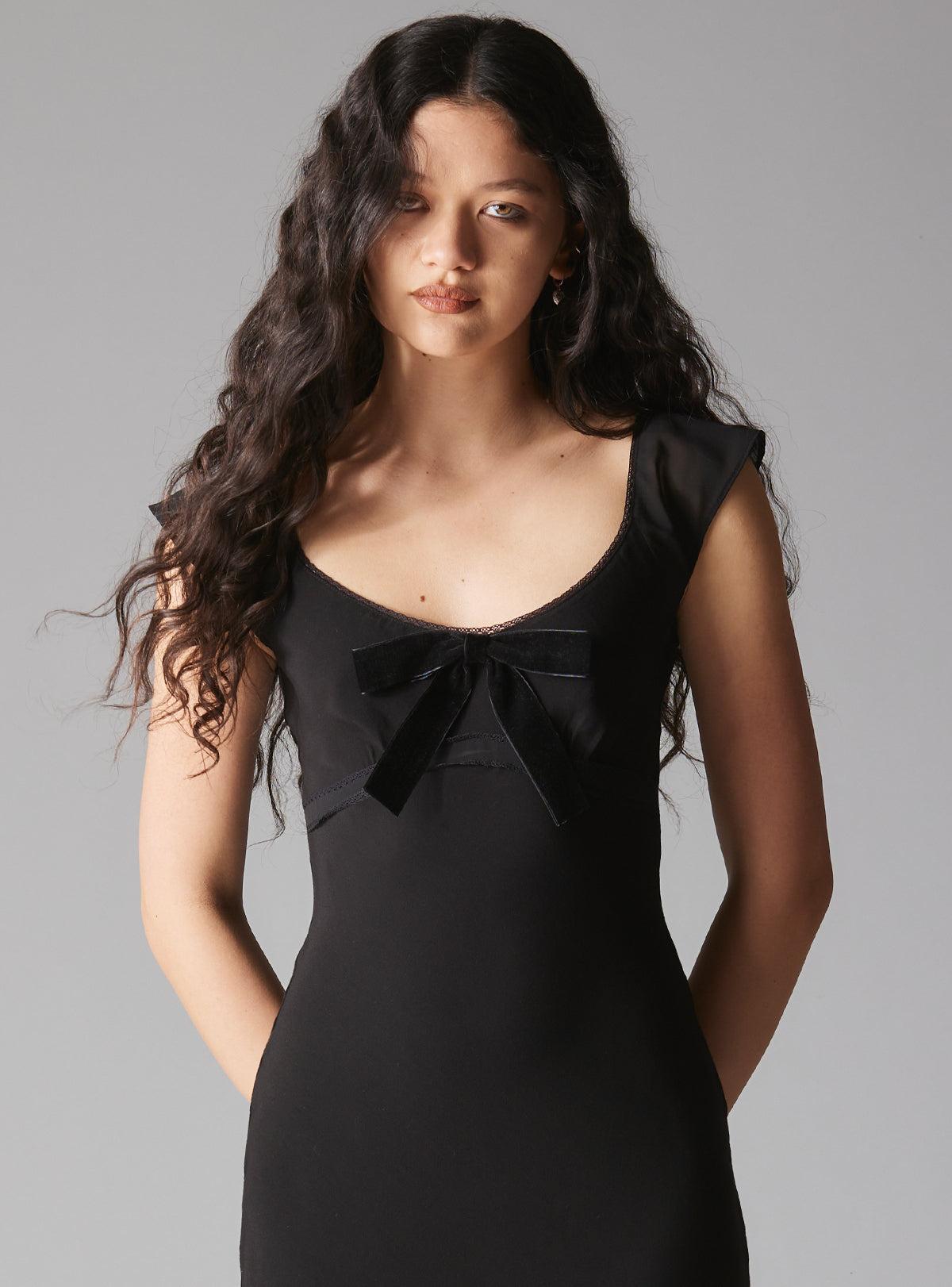 Luna Dress Female Product Image