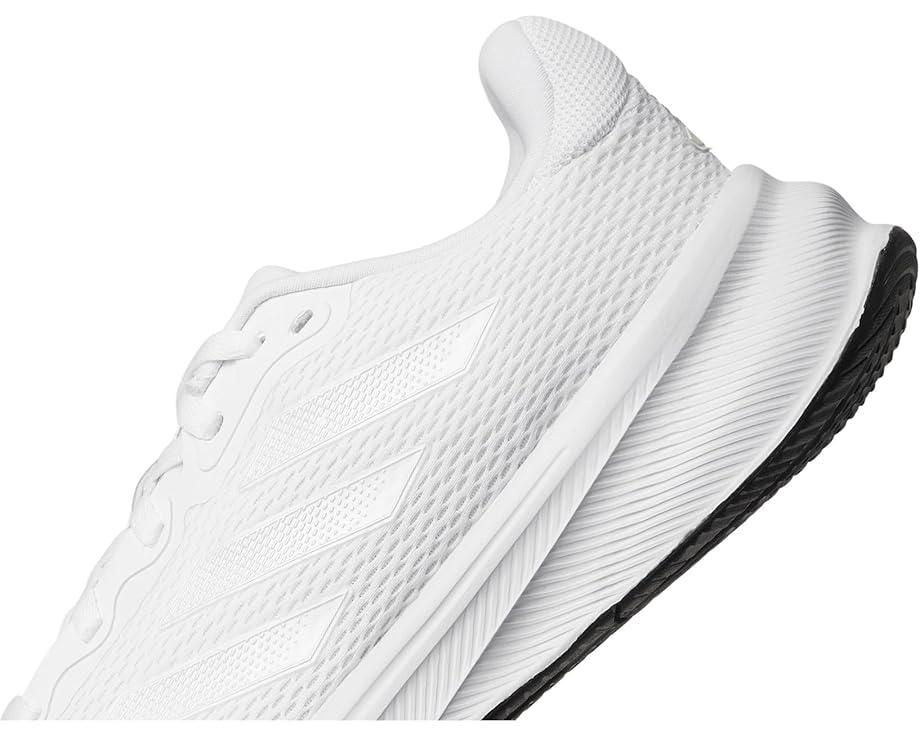 Questar 3 Running Shoes Product Image