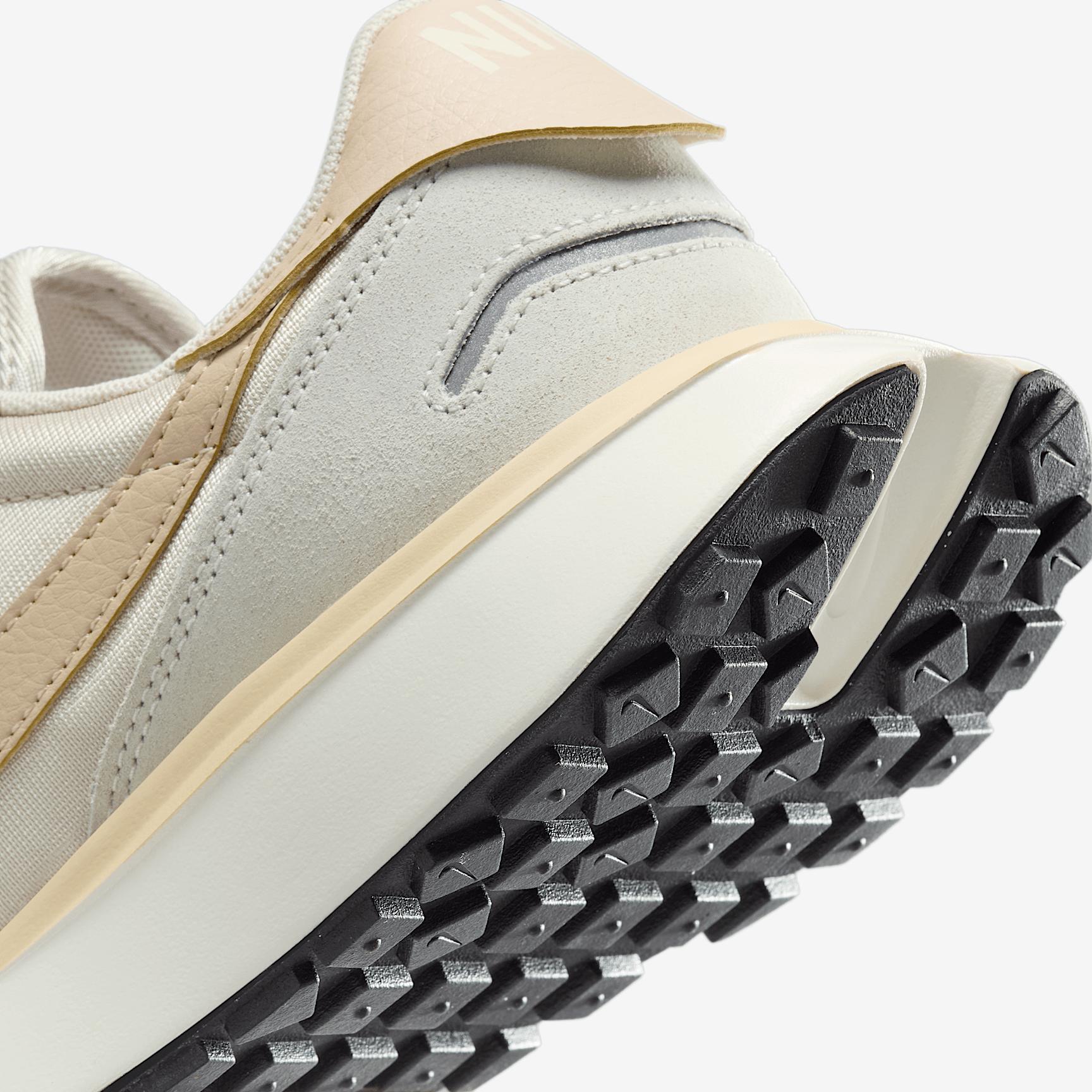 Womens Nike Phoenix Waffle Casual Shoes Product Image