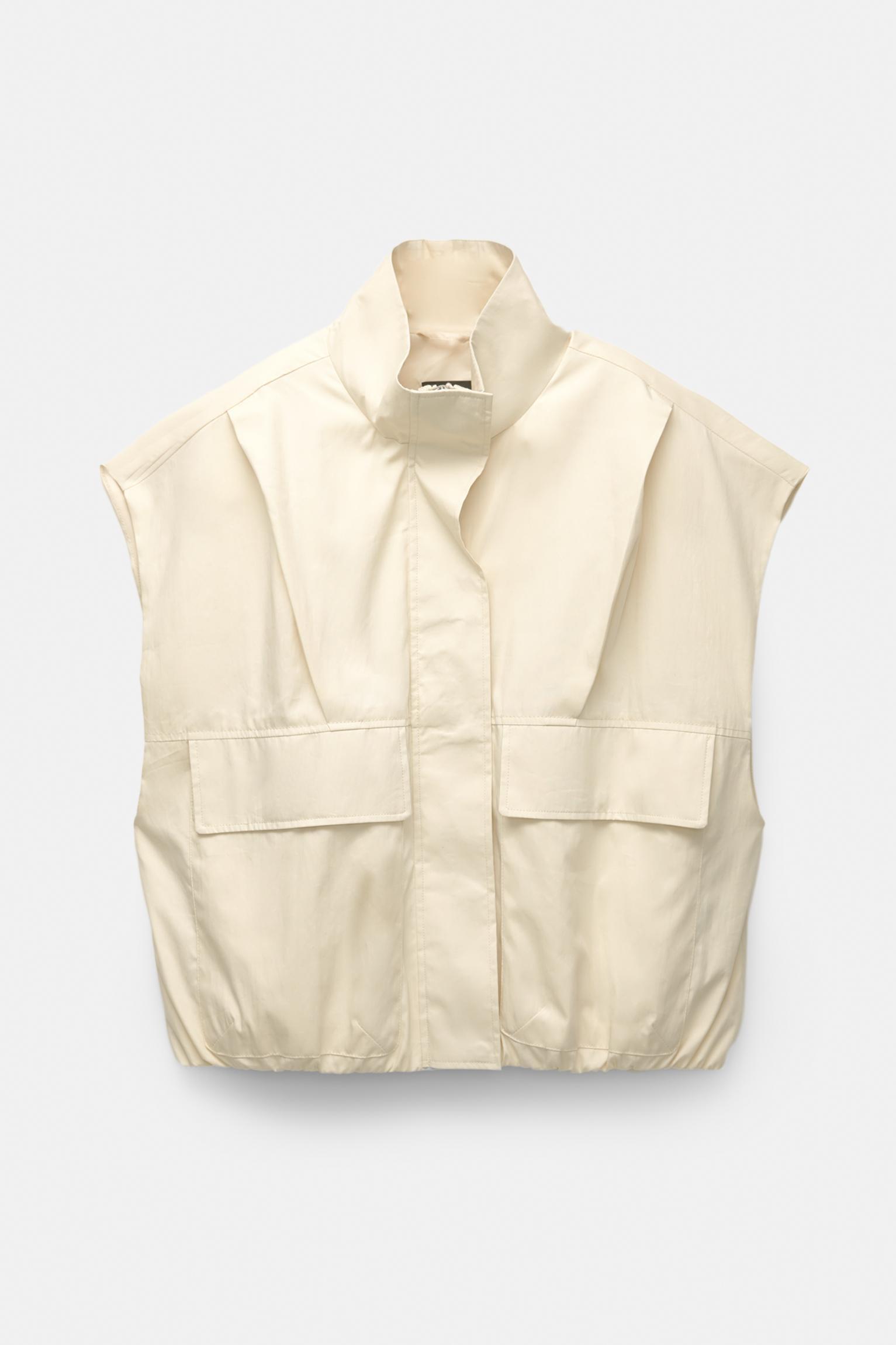 Vest with patch pockets Product Image