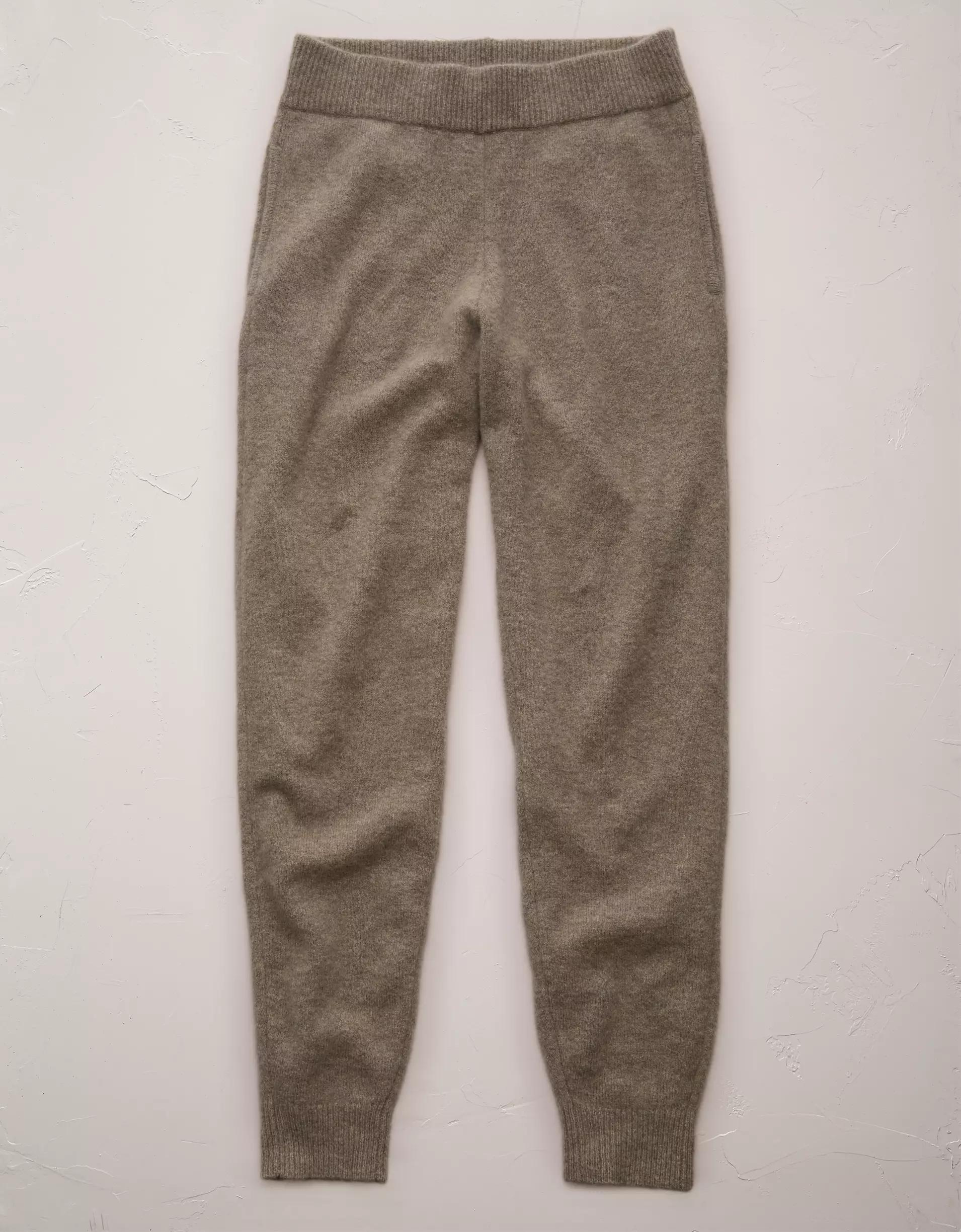 AE77 Premium Cashmere Jogger Product Image