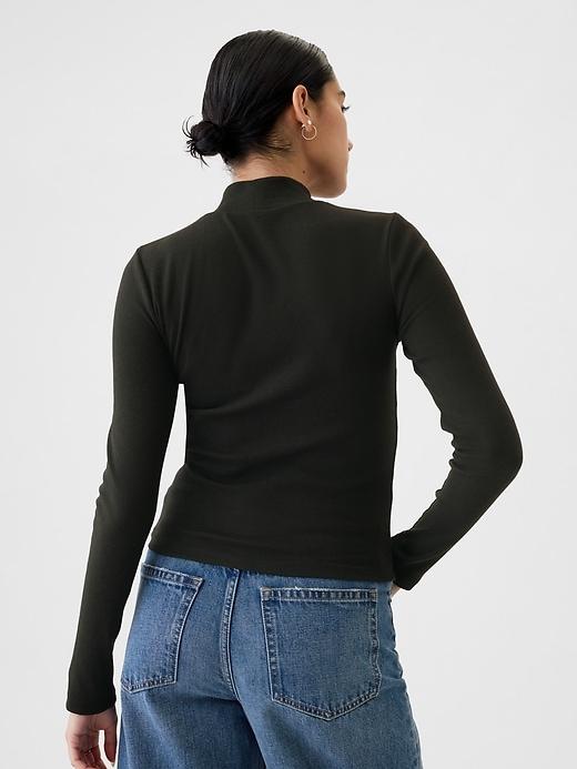 Modern Rib Mockneck Crop Shirt Product Image