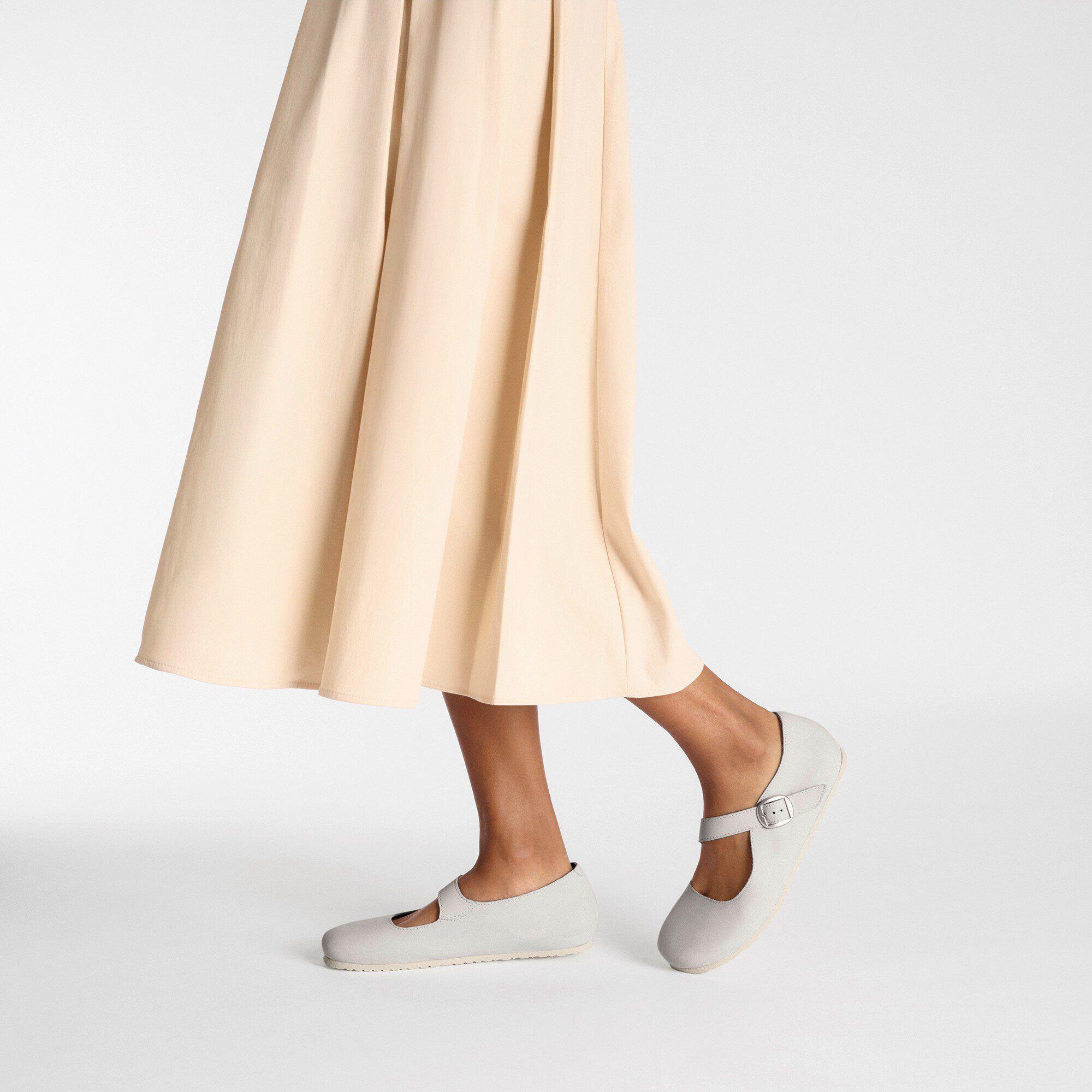 Tracy Nubuk Leather Product Image